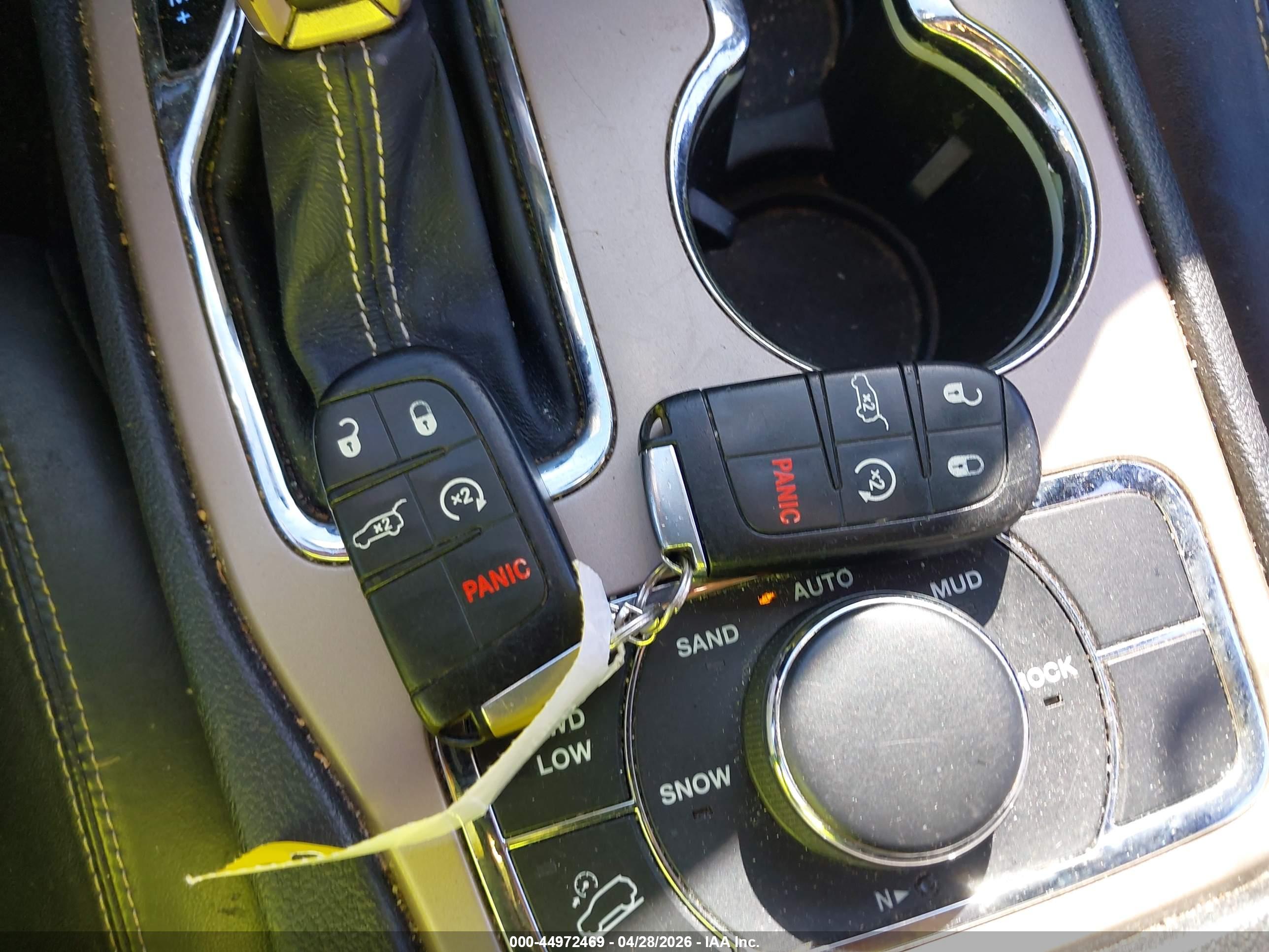 JEEP GRAND image 11