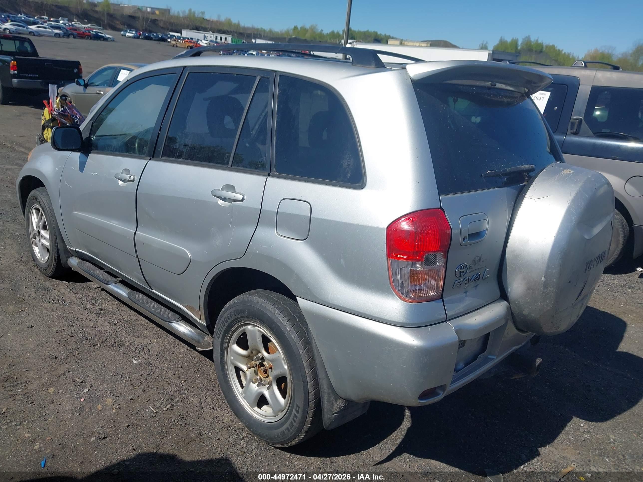 TOYOTA RAV4 image 3
