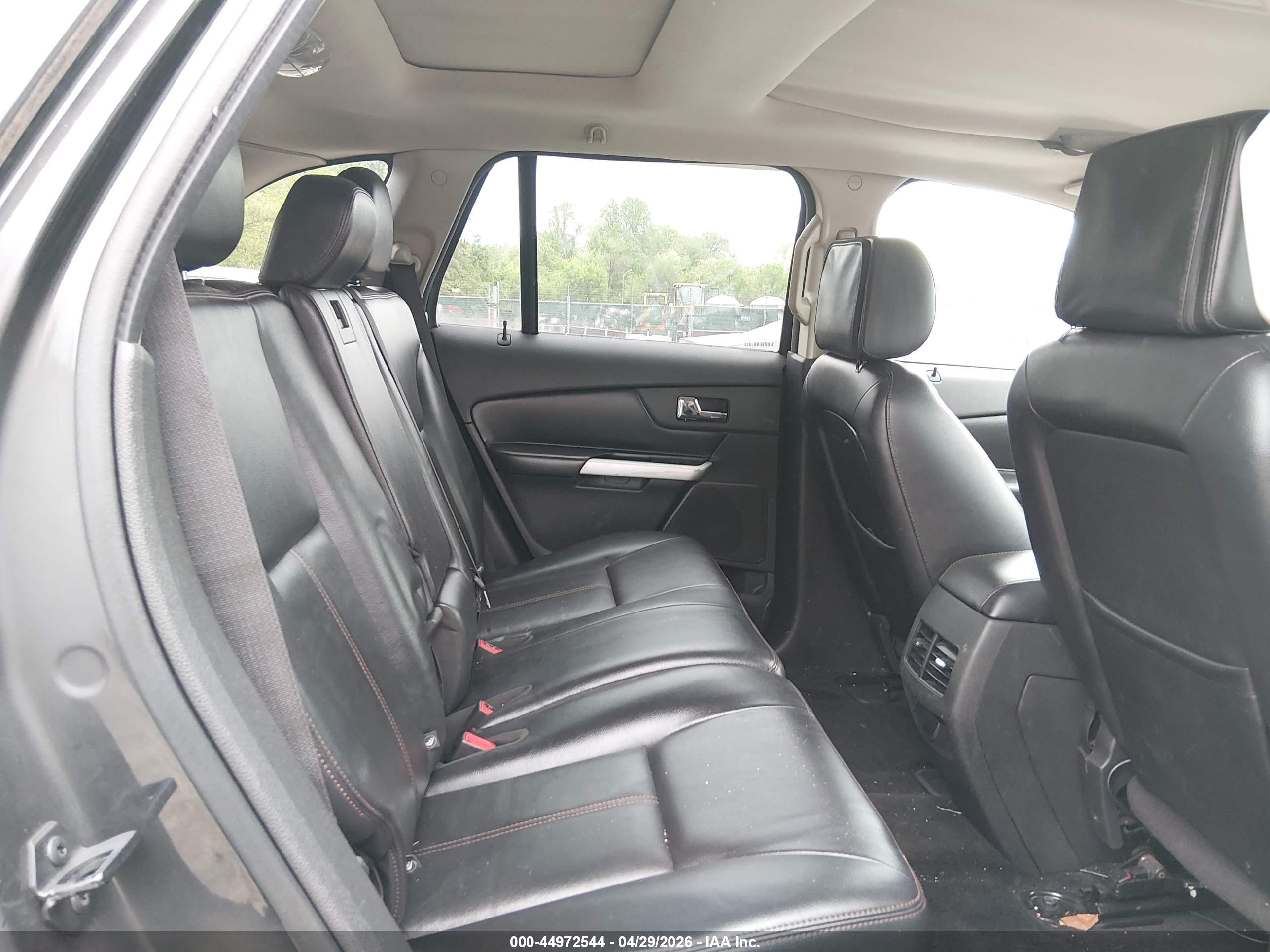 FORD EDGE image 8