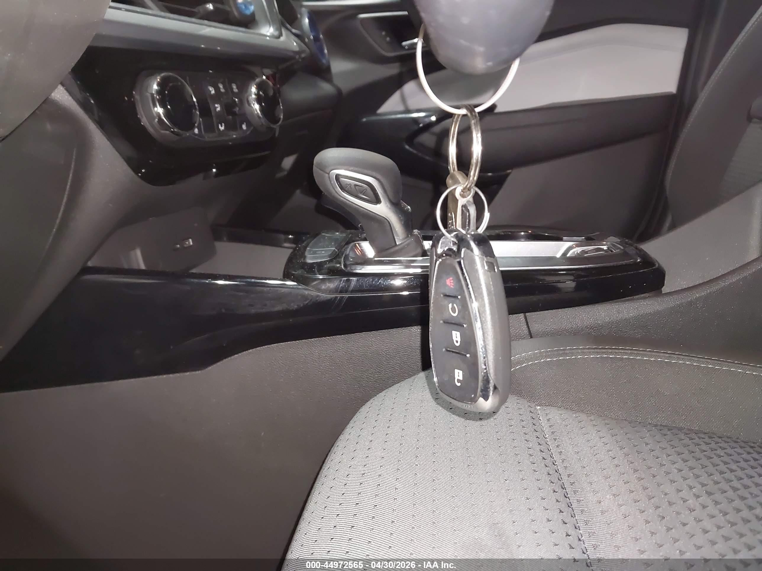 CHEVROLET TRAX image 11