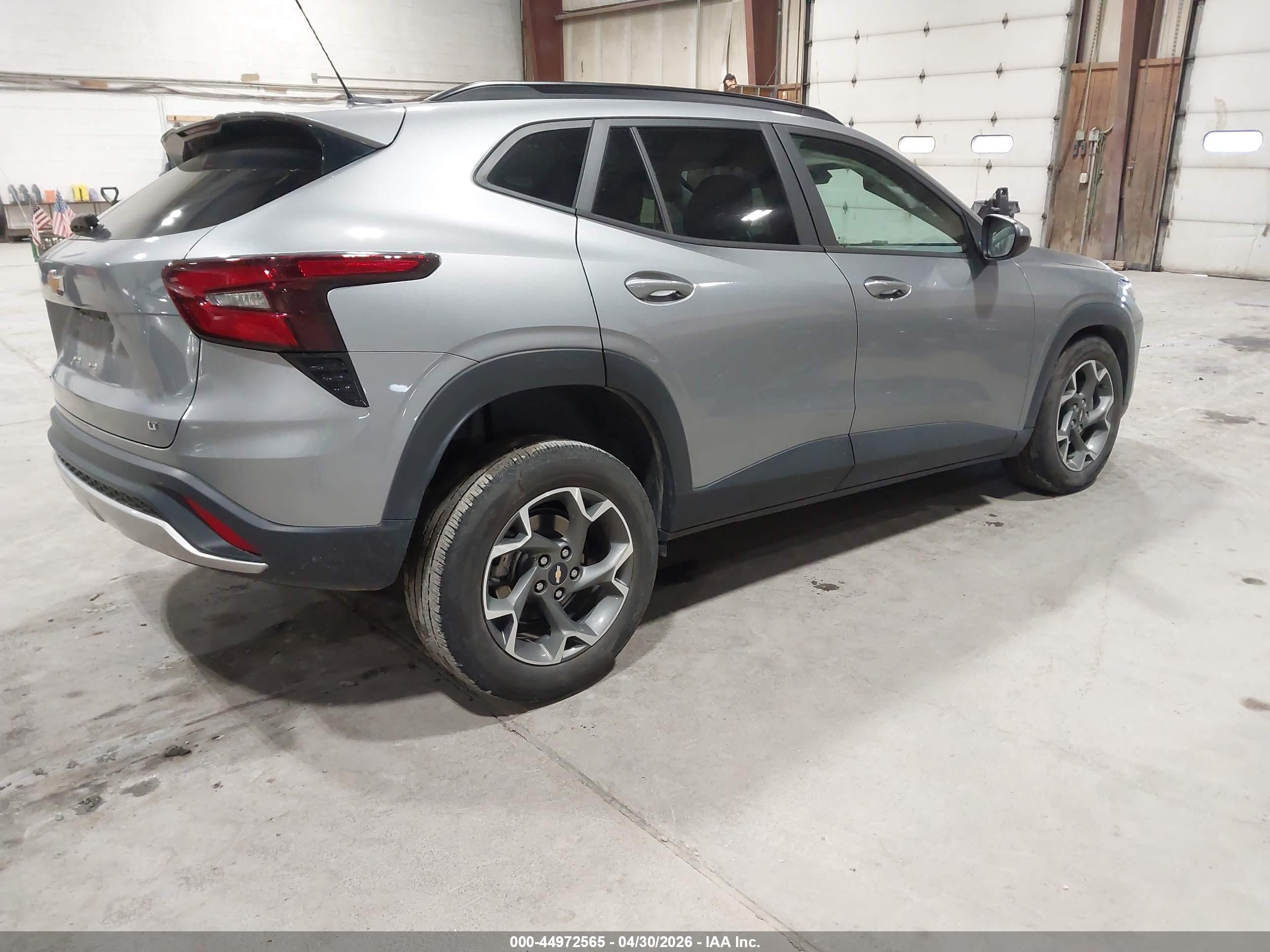 CHEVROLET TRAX image 4