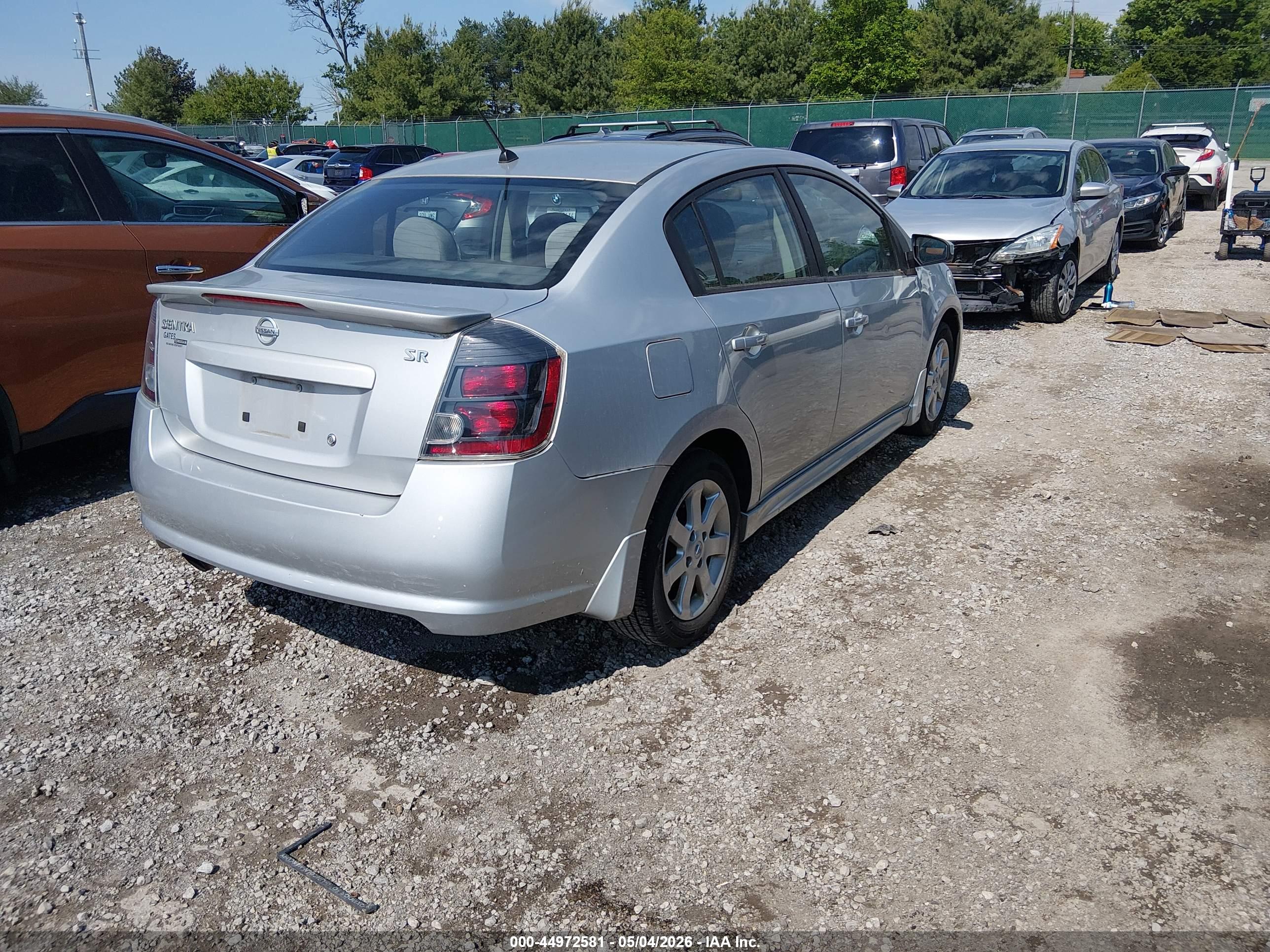 NISSAN SENTRA image 4