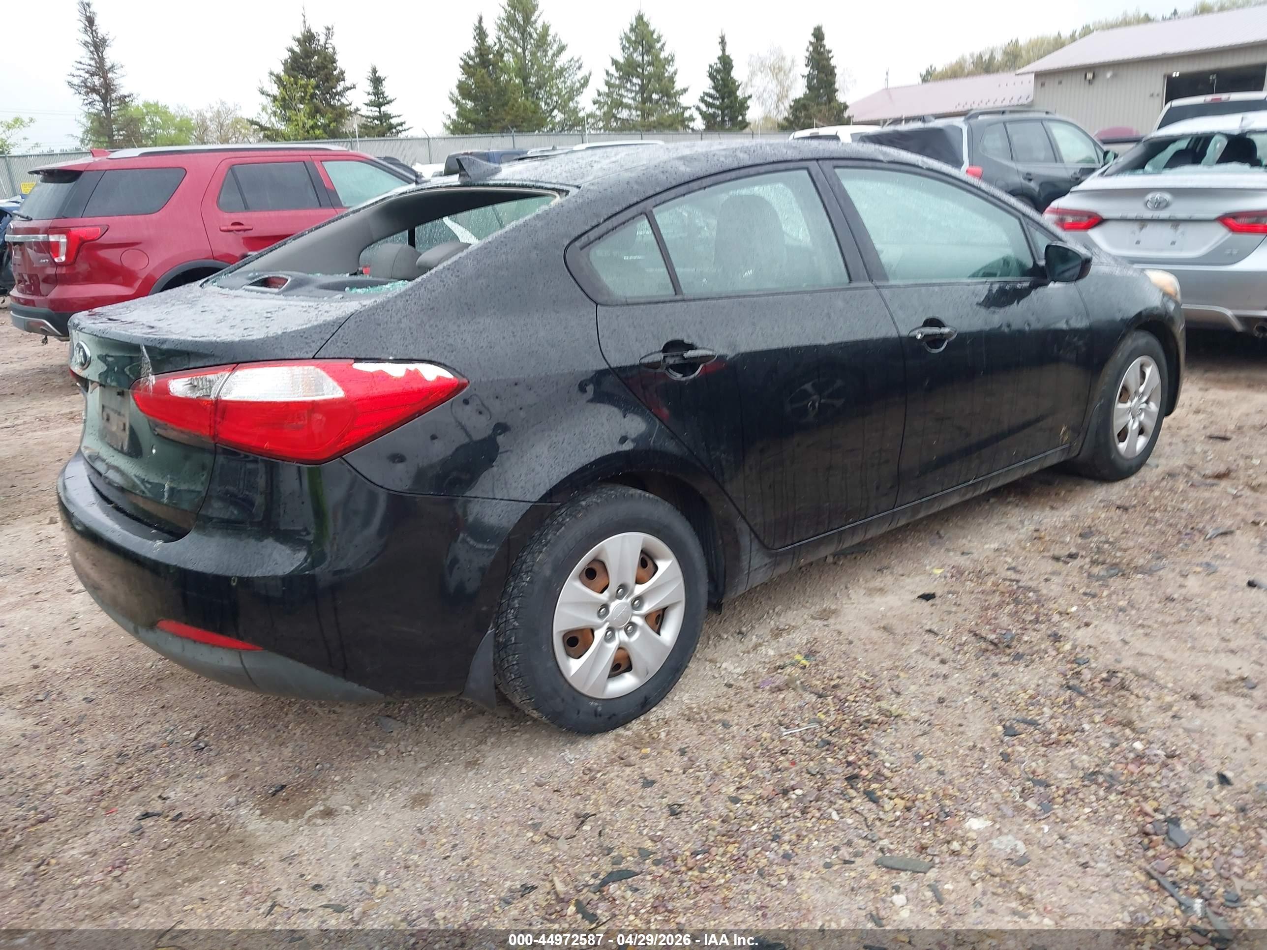 KIA FORTE image 4