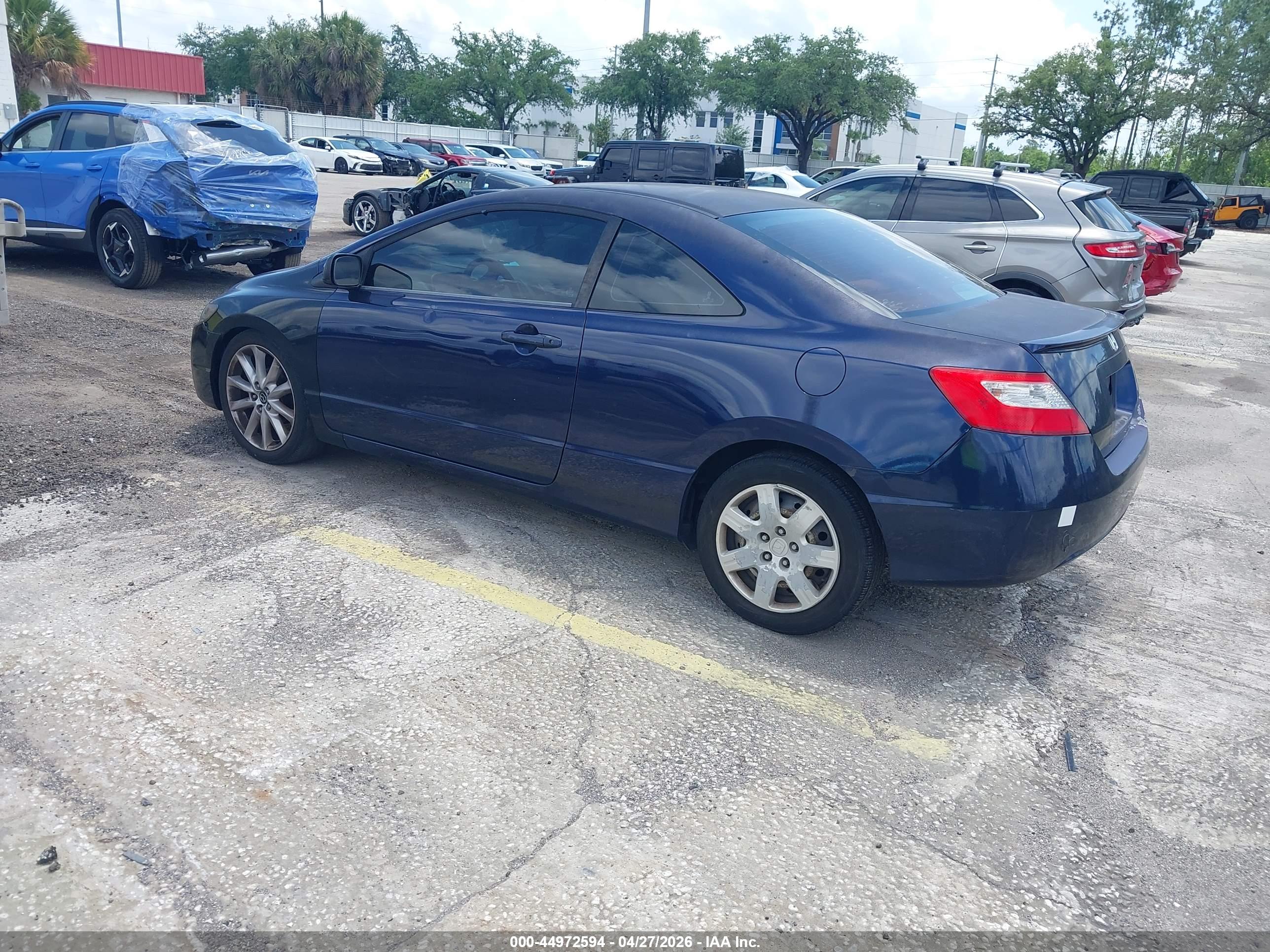HONDA CIVIC image 3
