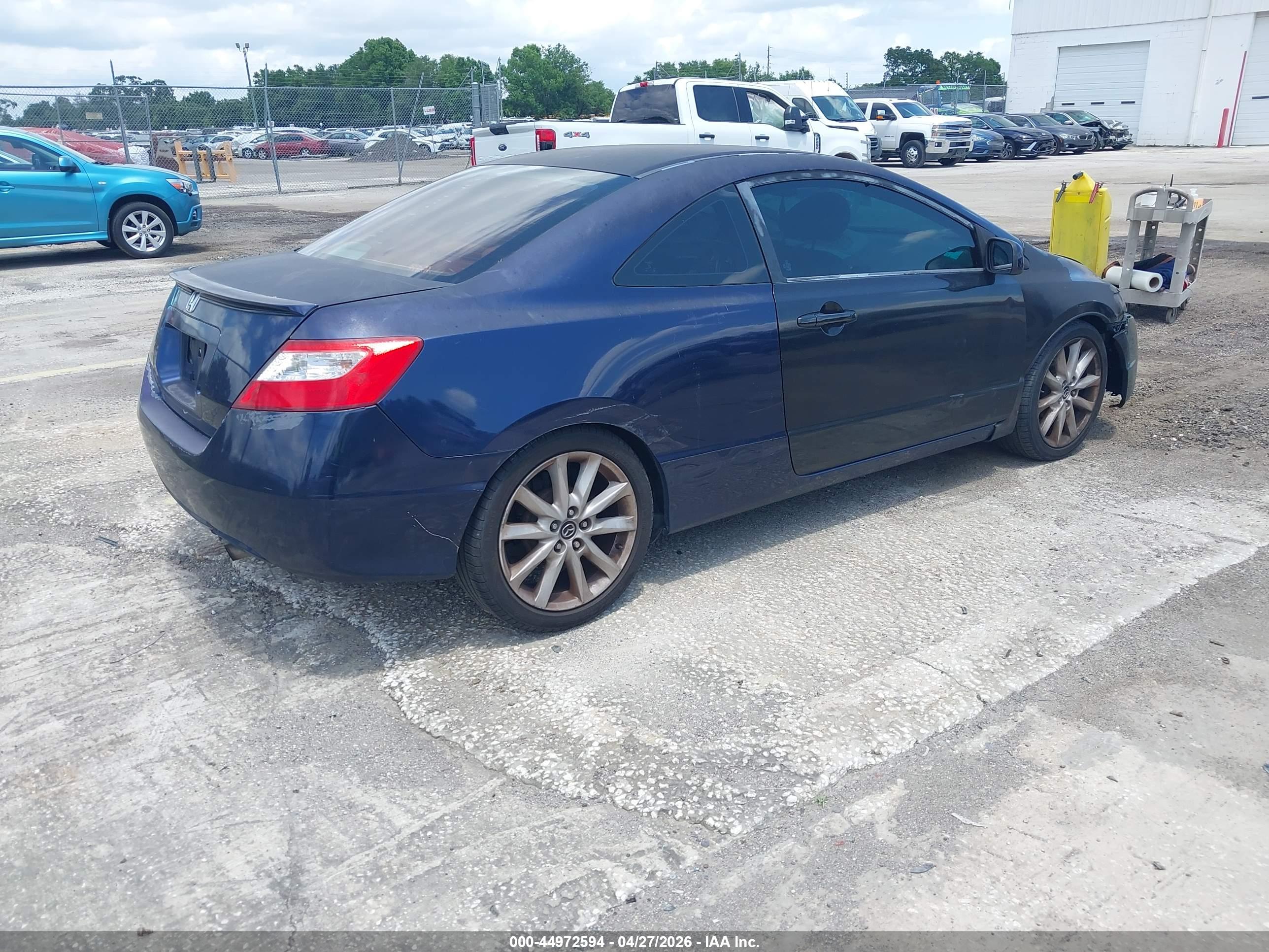 HONDA CIVIC image 4