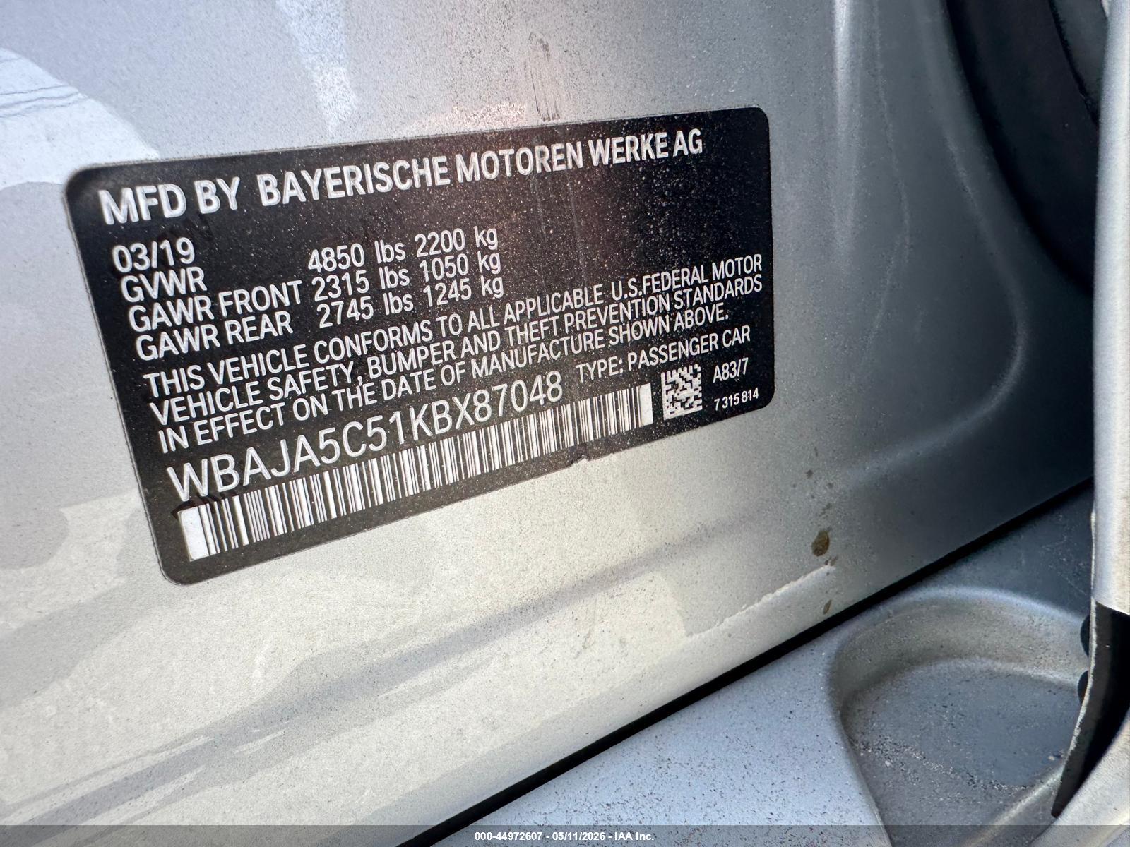 BMW 530I image 9