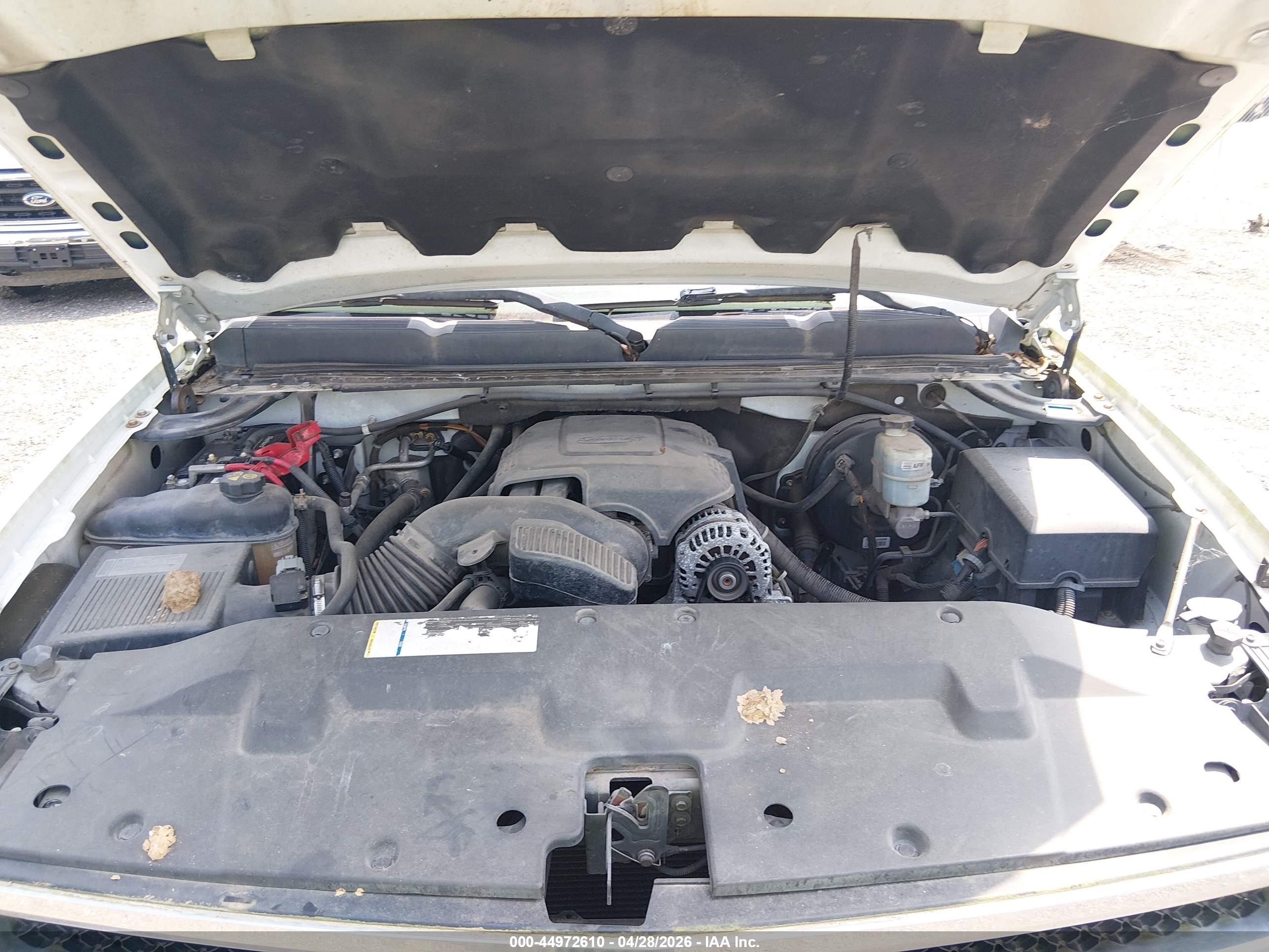 CHEVROLET SILVERADO image 10