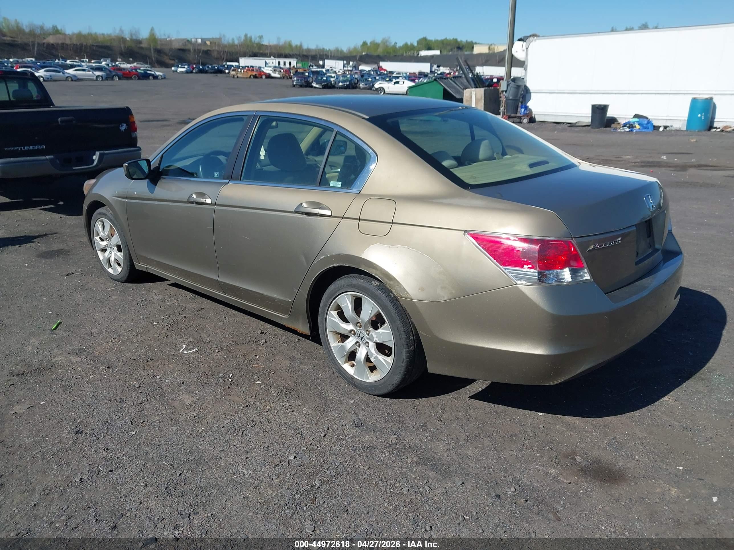 HONDA ACCORD image 3