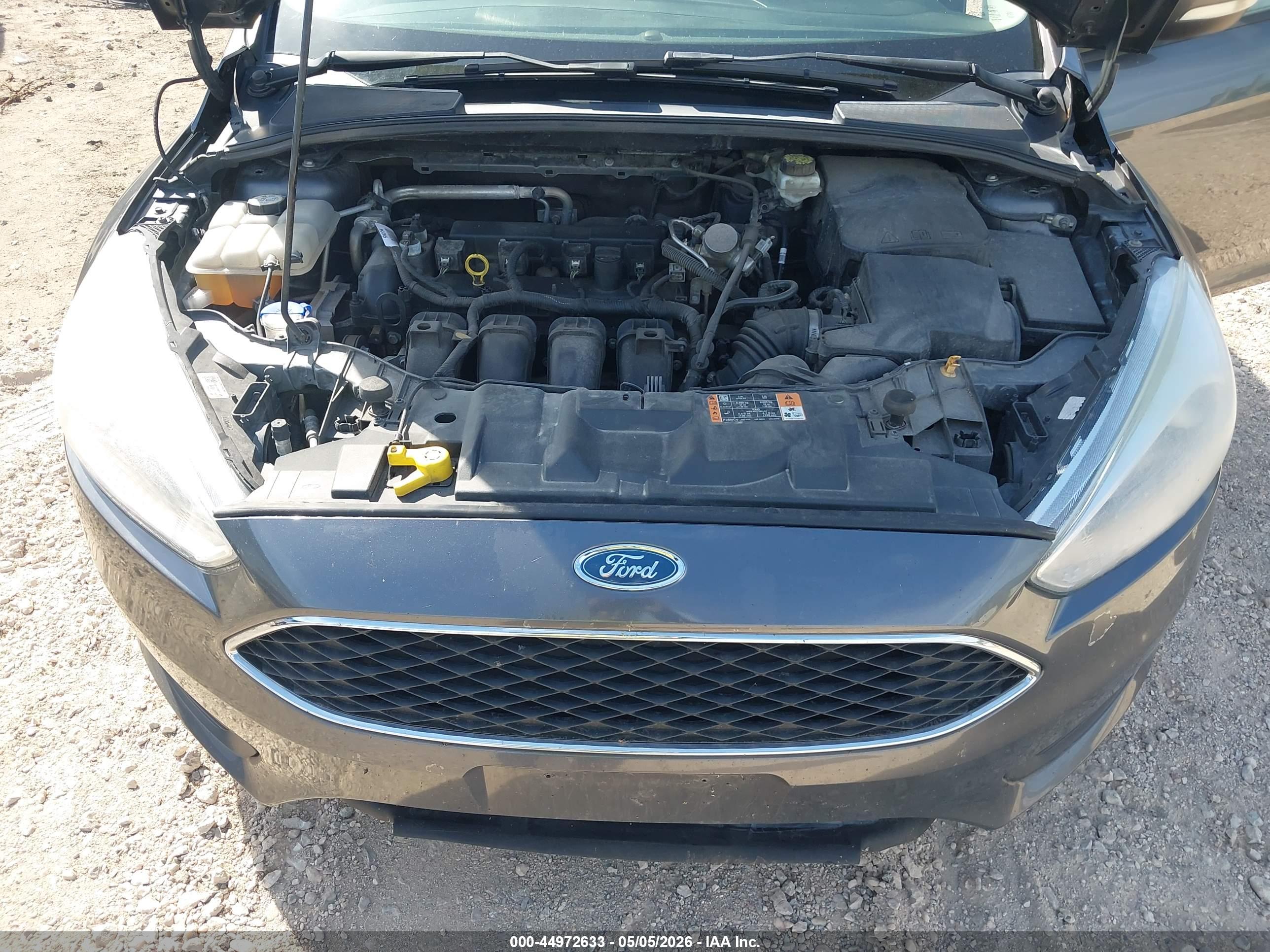 FORD FOCUS image 10