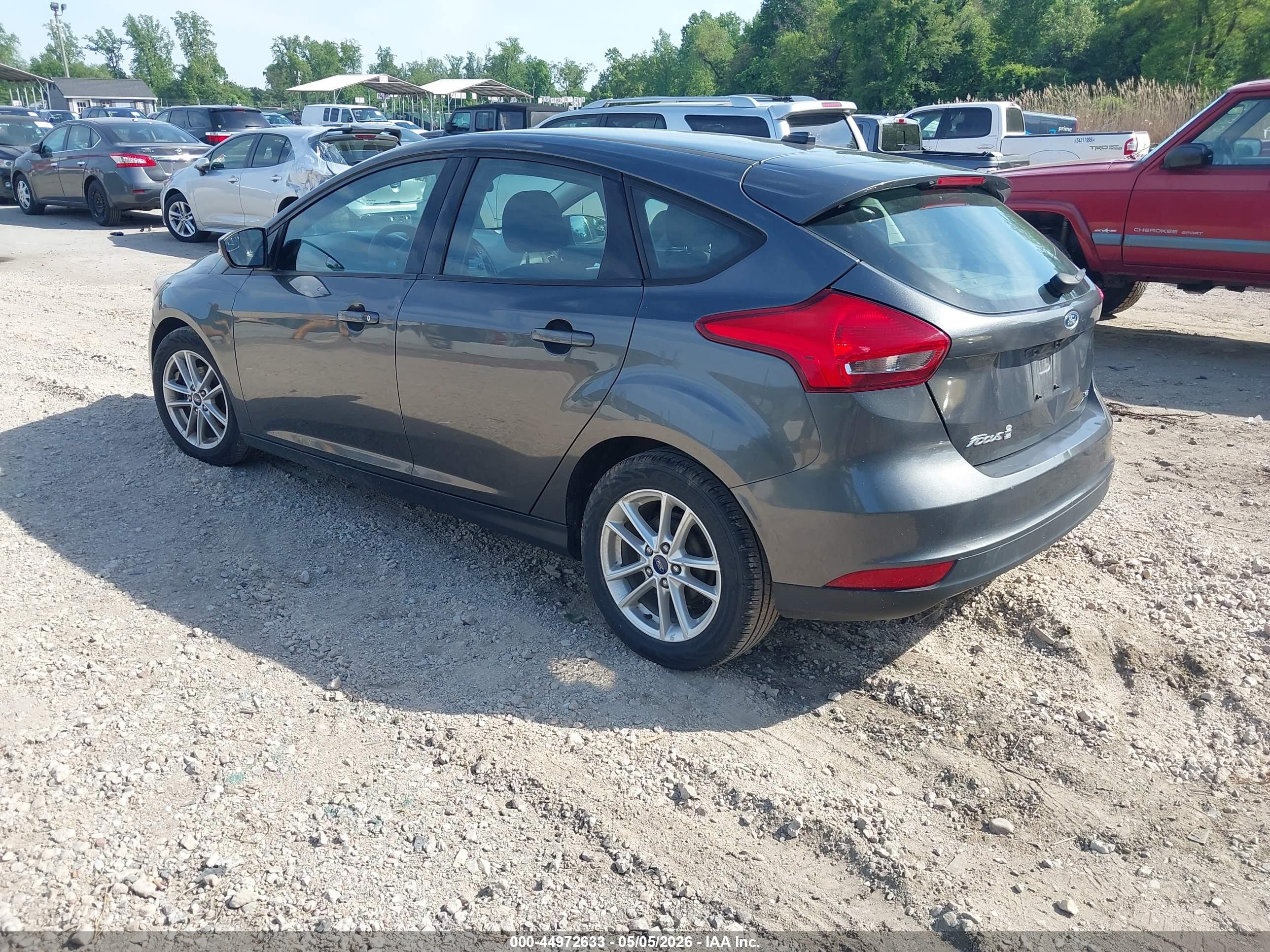 FORD FOCUS image 3