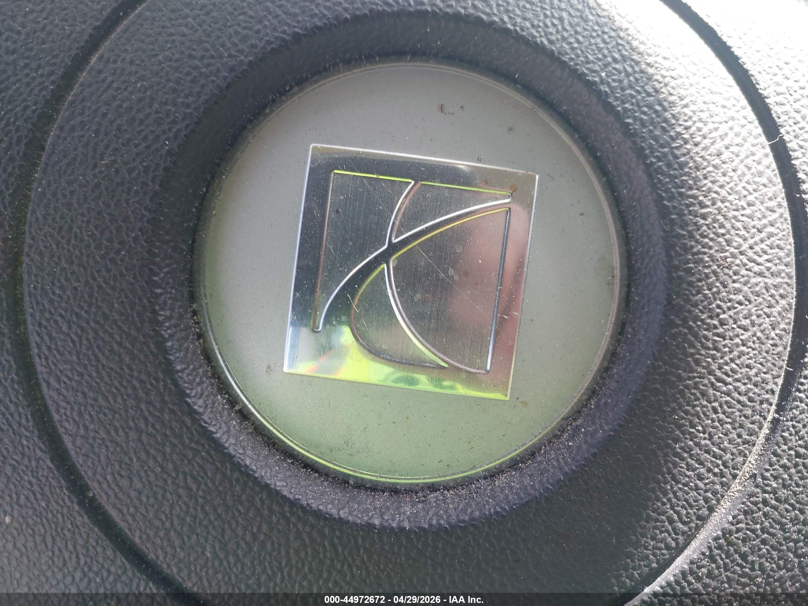 SATURN VUE image 6