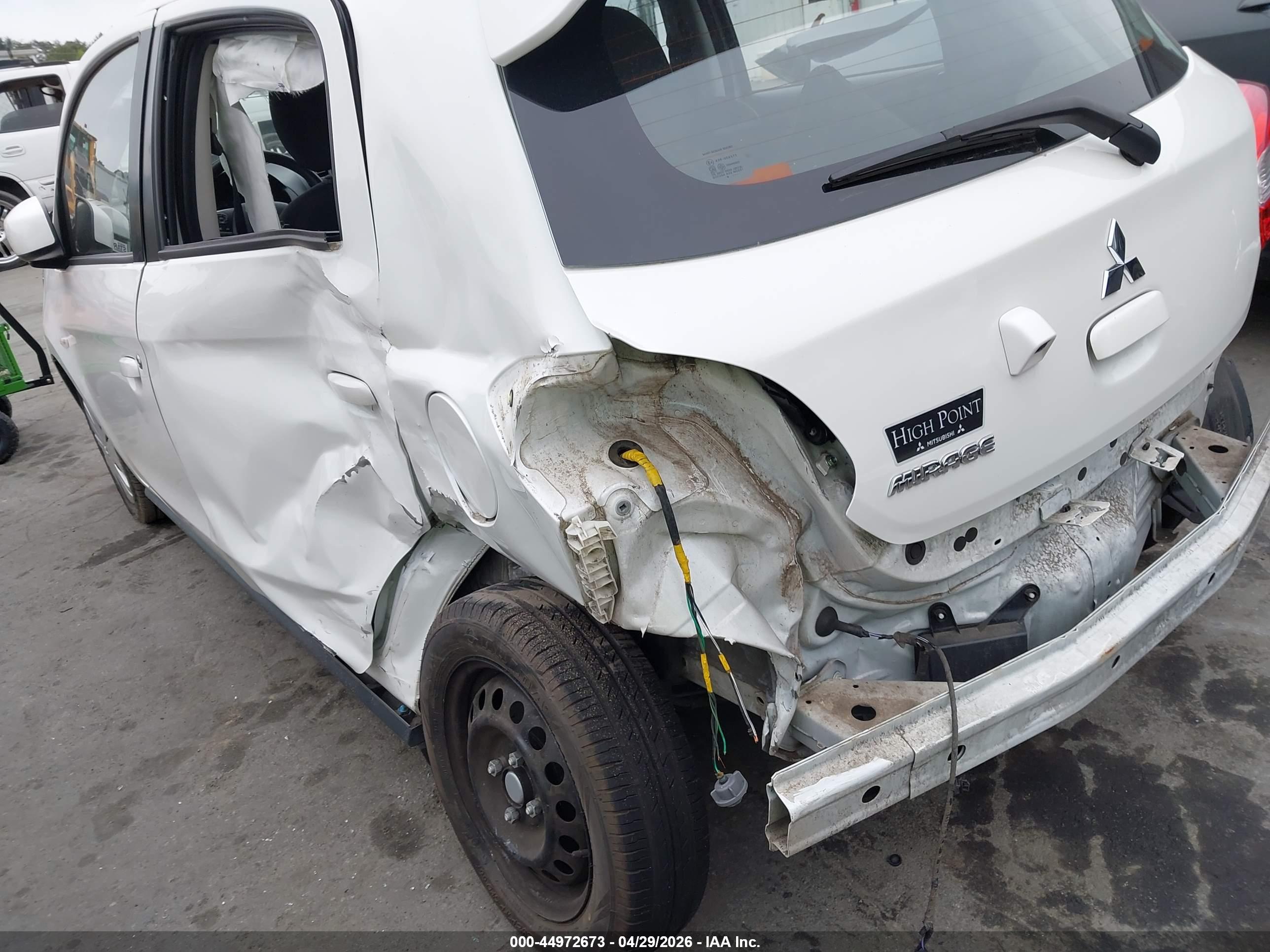 MITSUBISHI MIRAGE image 6