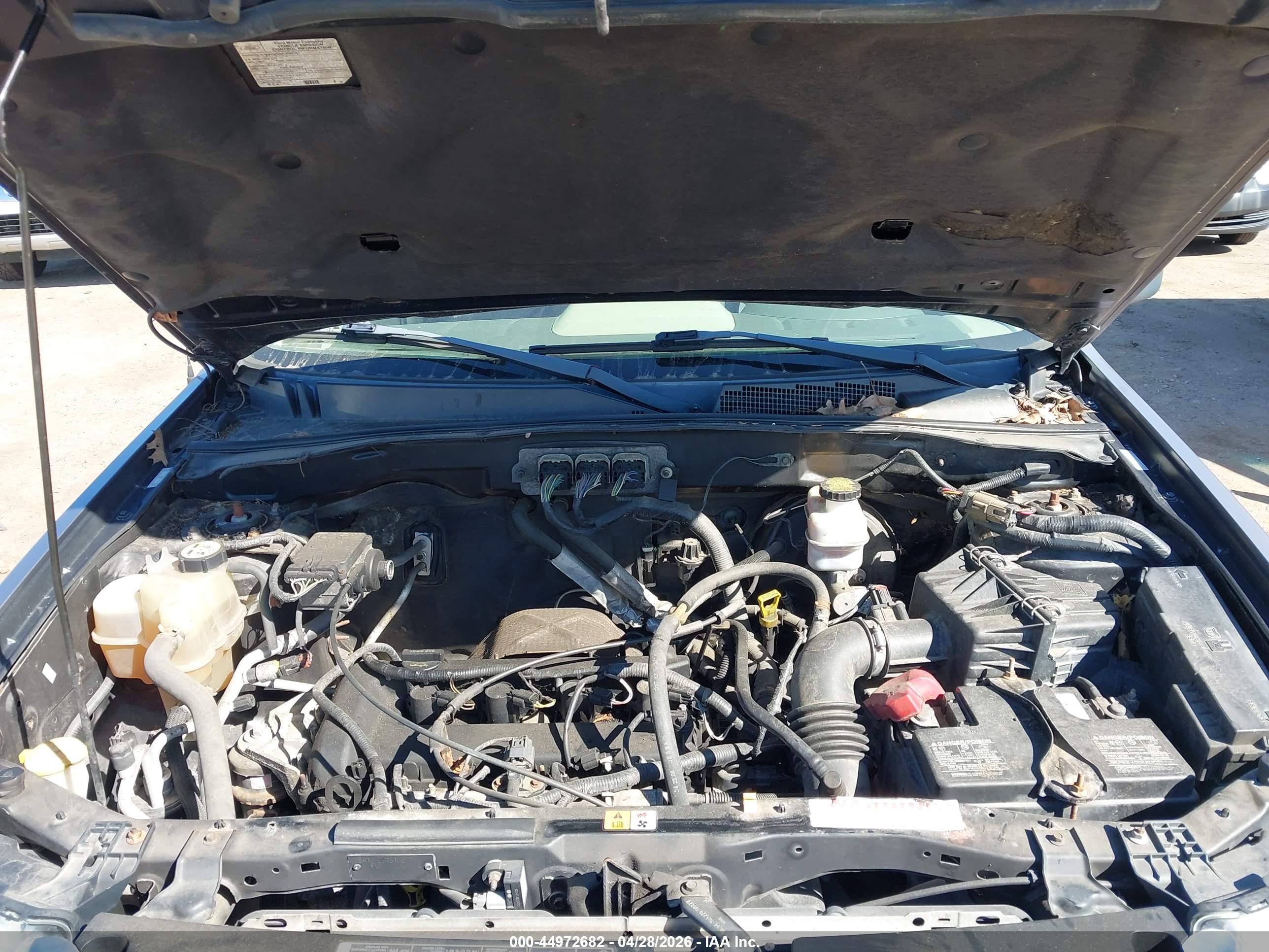 FORD ESCAPE image 10