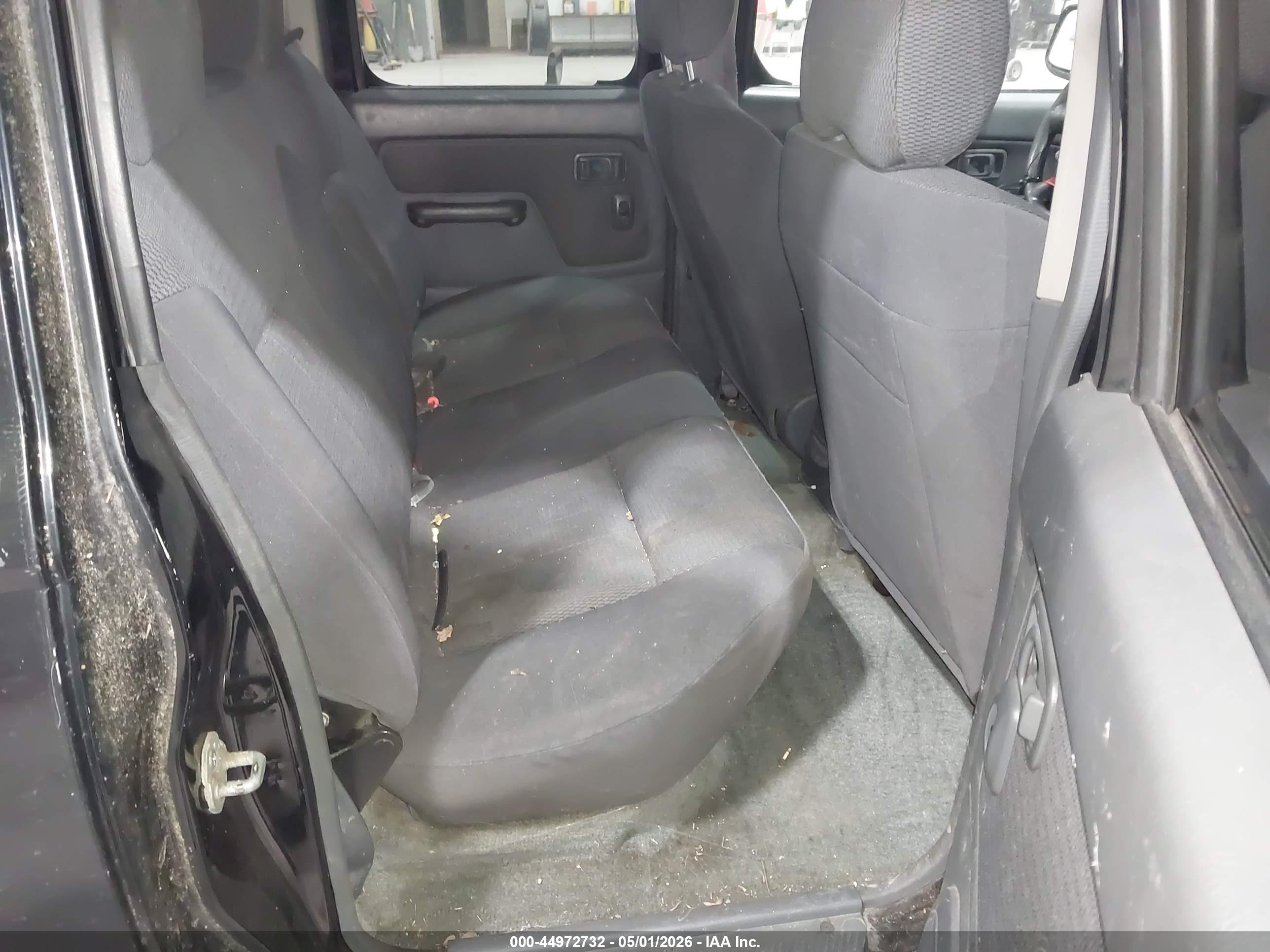 NISSAN FRONTIER image 8