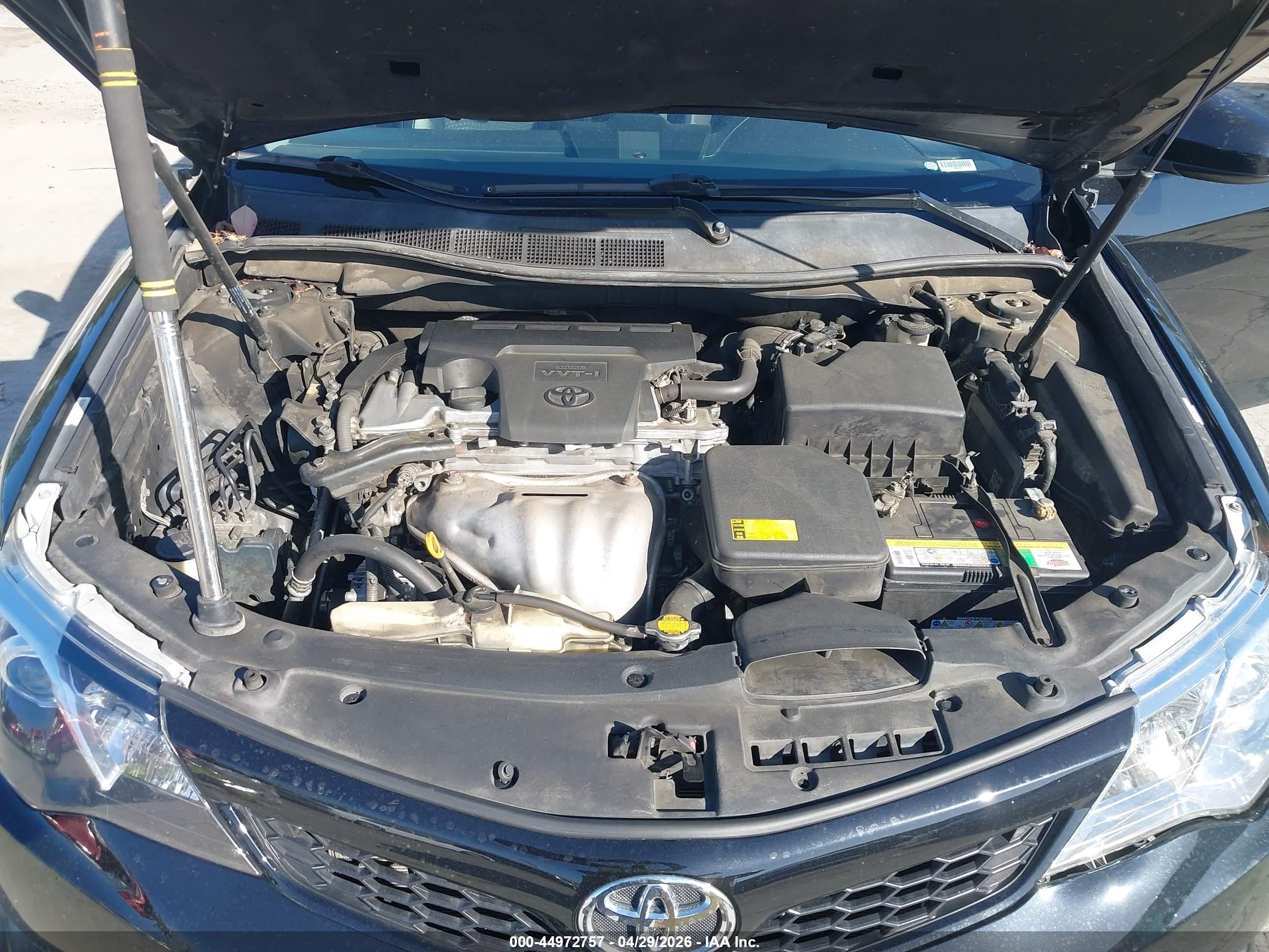TOYOTA CAMRY image 10