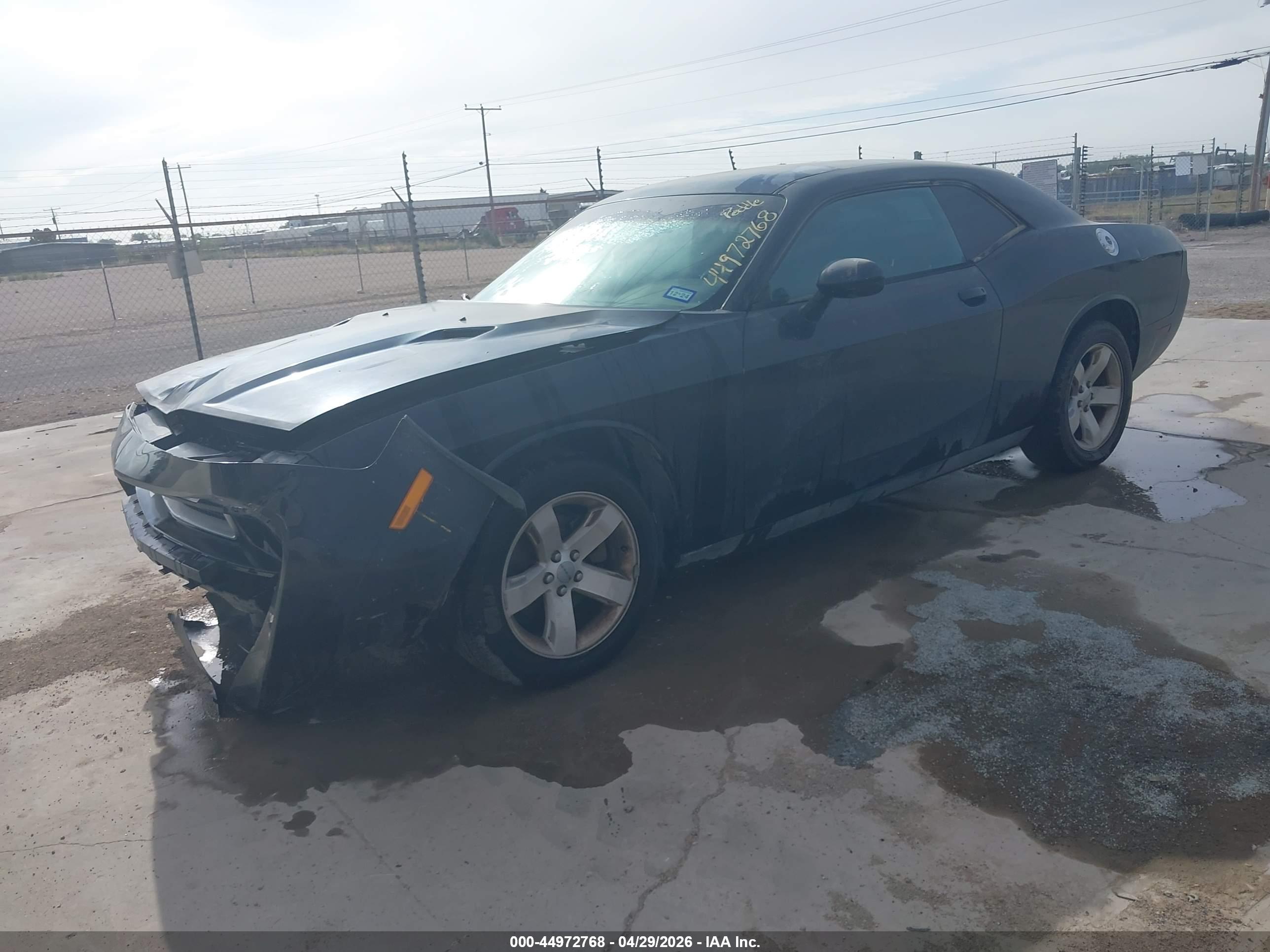 DODGE CHALLENGER image 2
