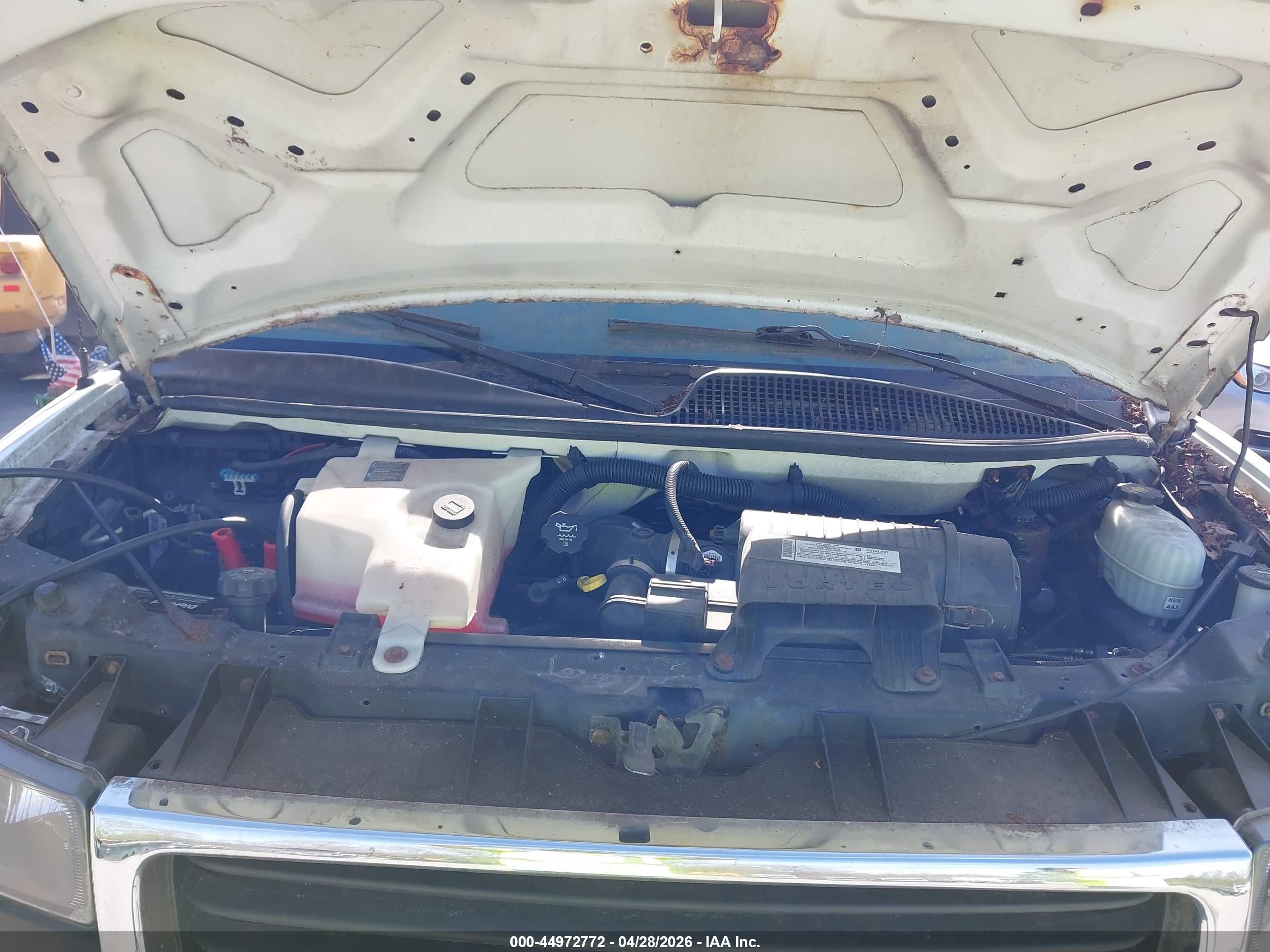 GMC SAVANA image 10
