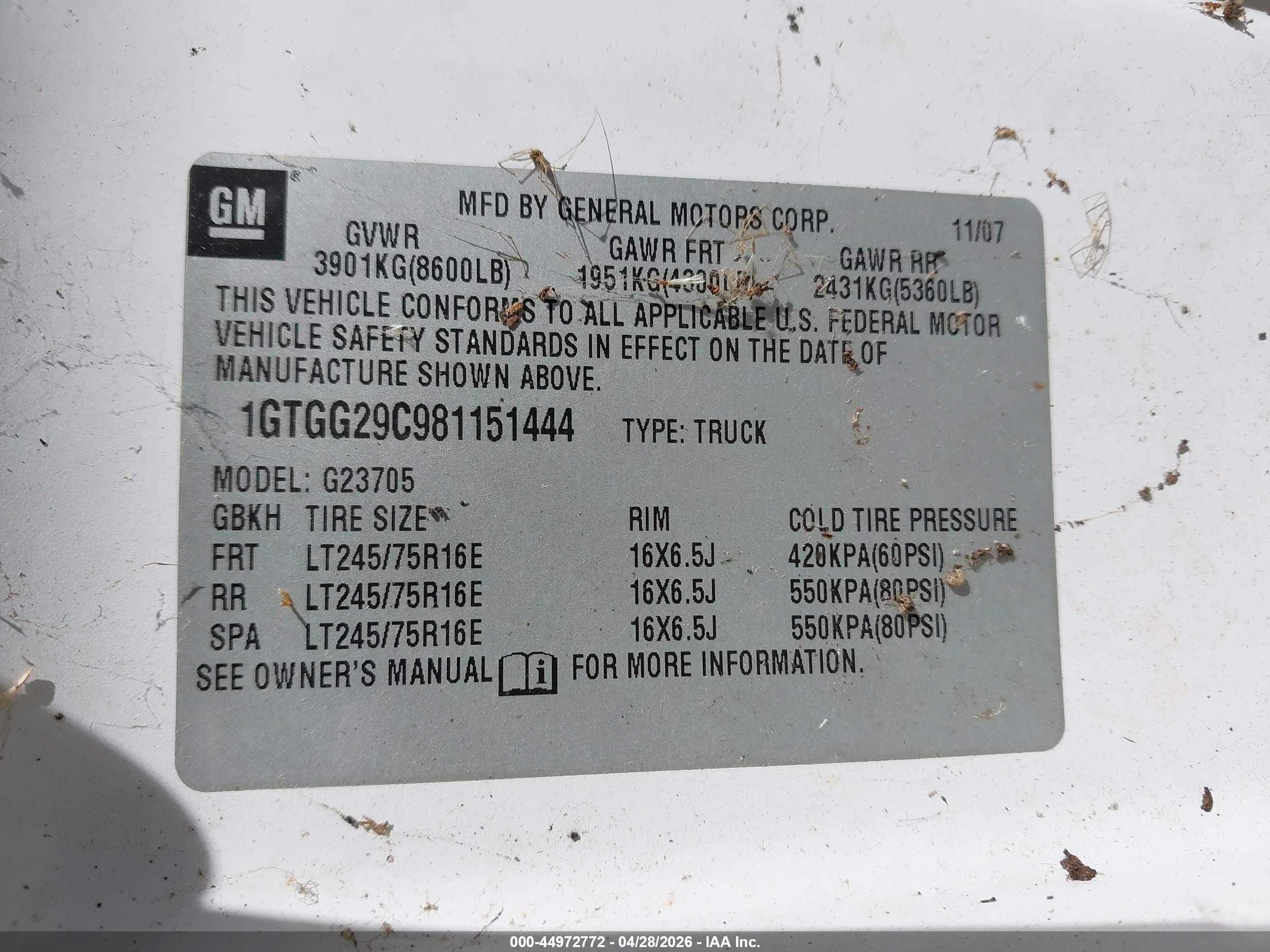 GMC SAVANA image 9
