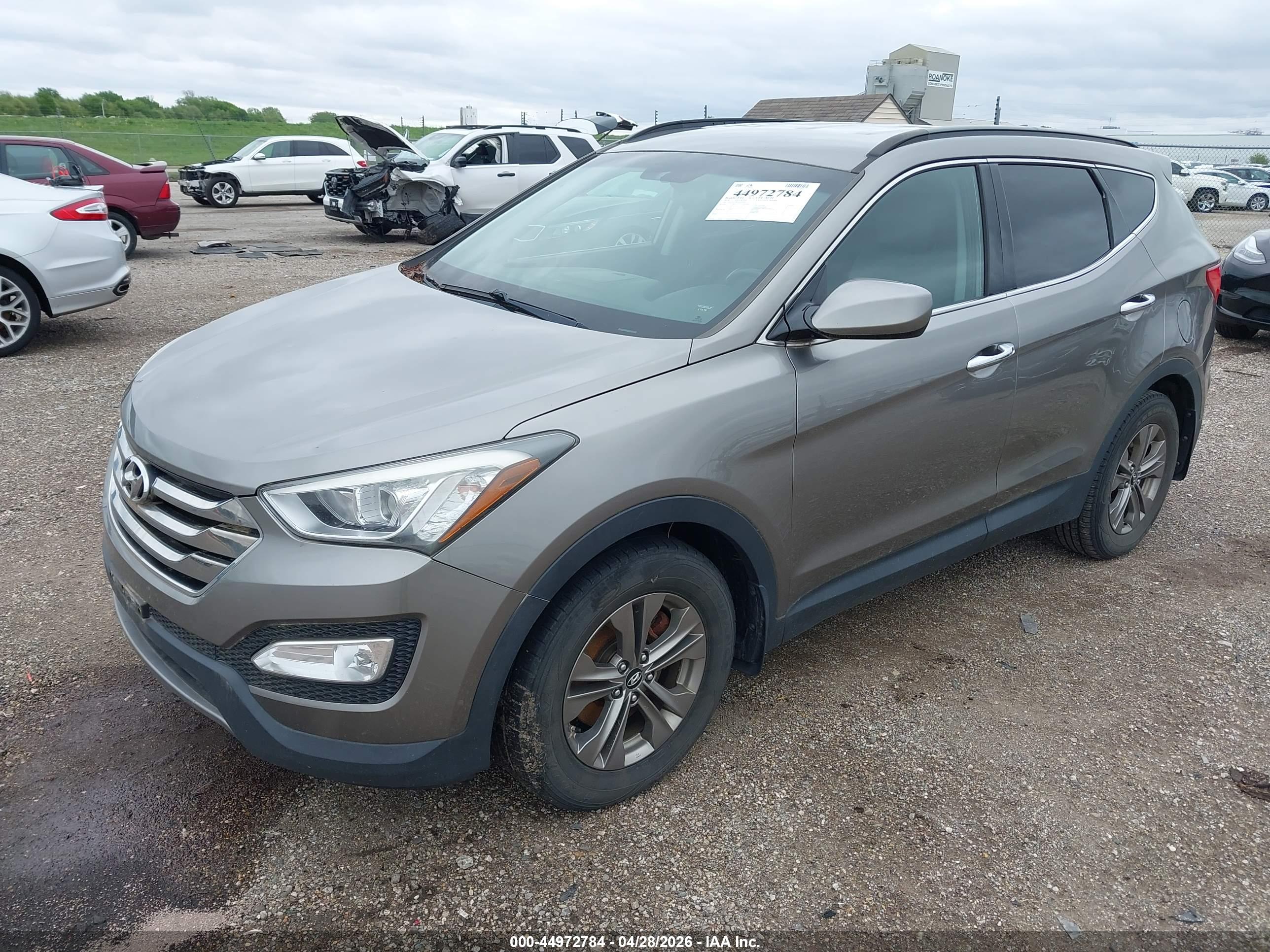 HYUNDAI SANTA image 2