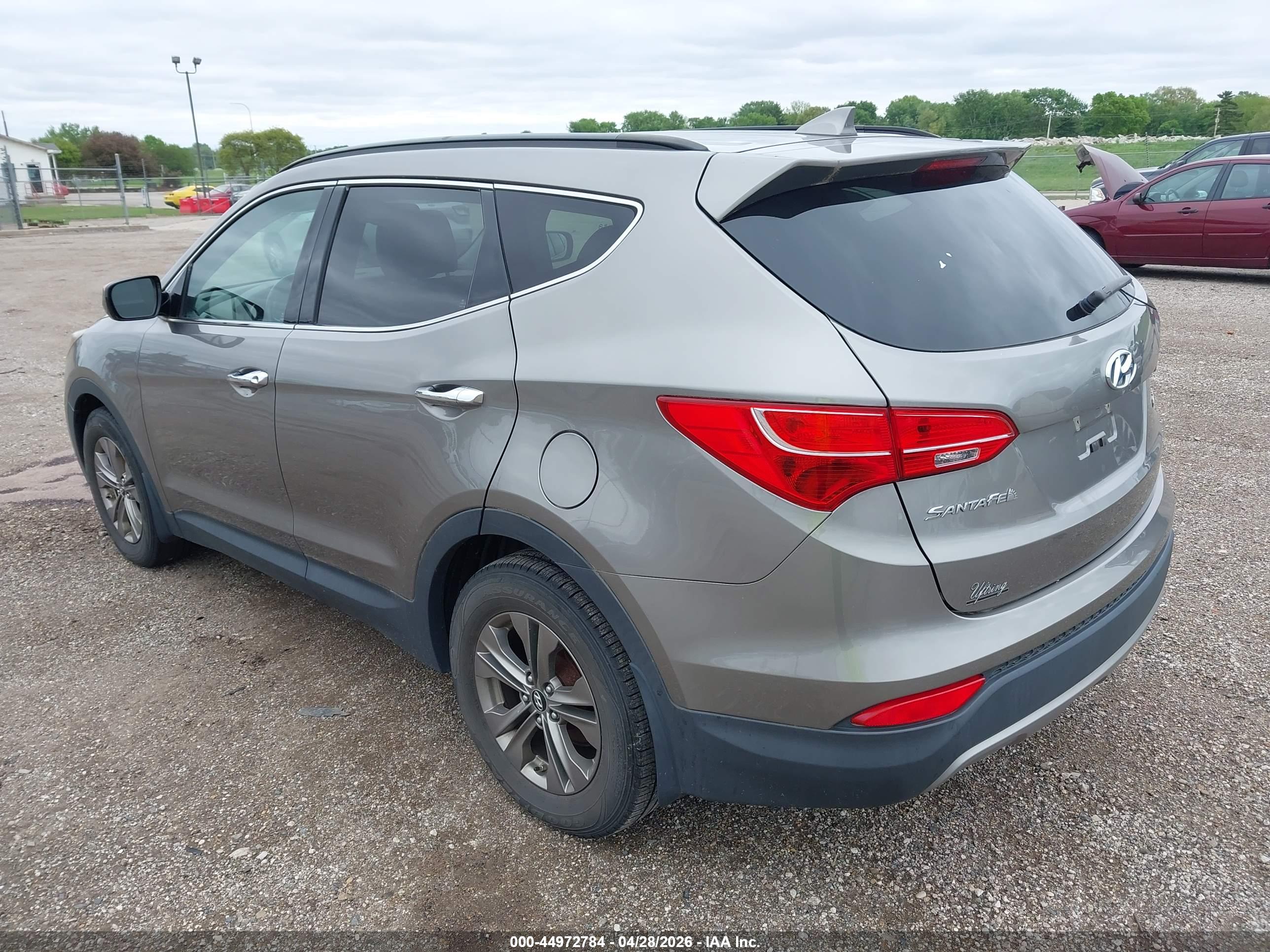 HYUNDAI SANTA image 3
