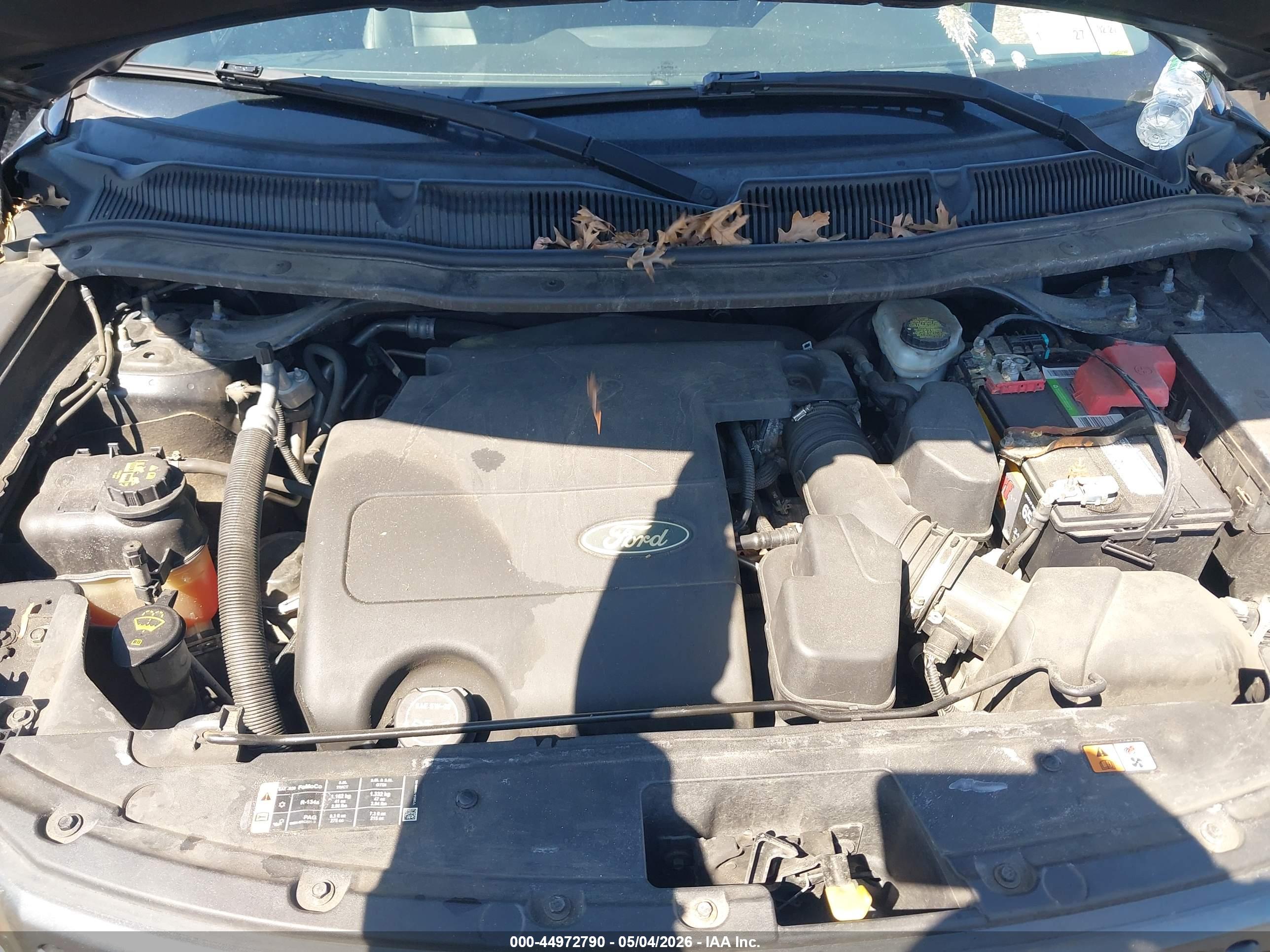 FORD EXPLORER image 10