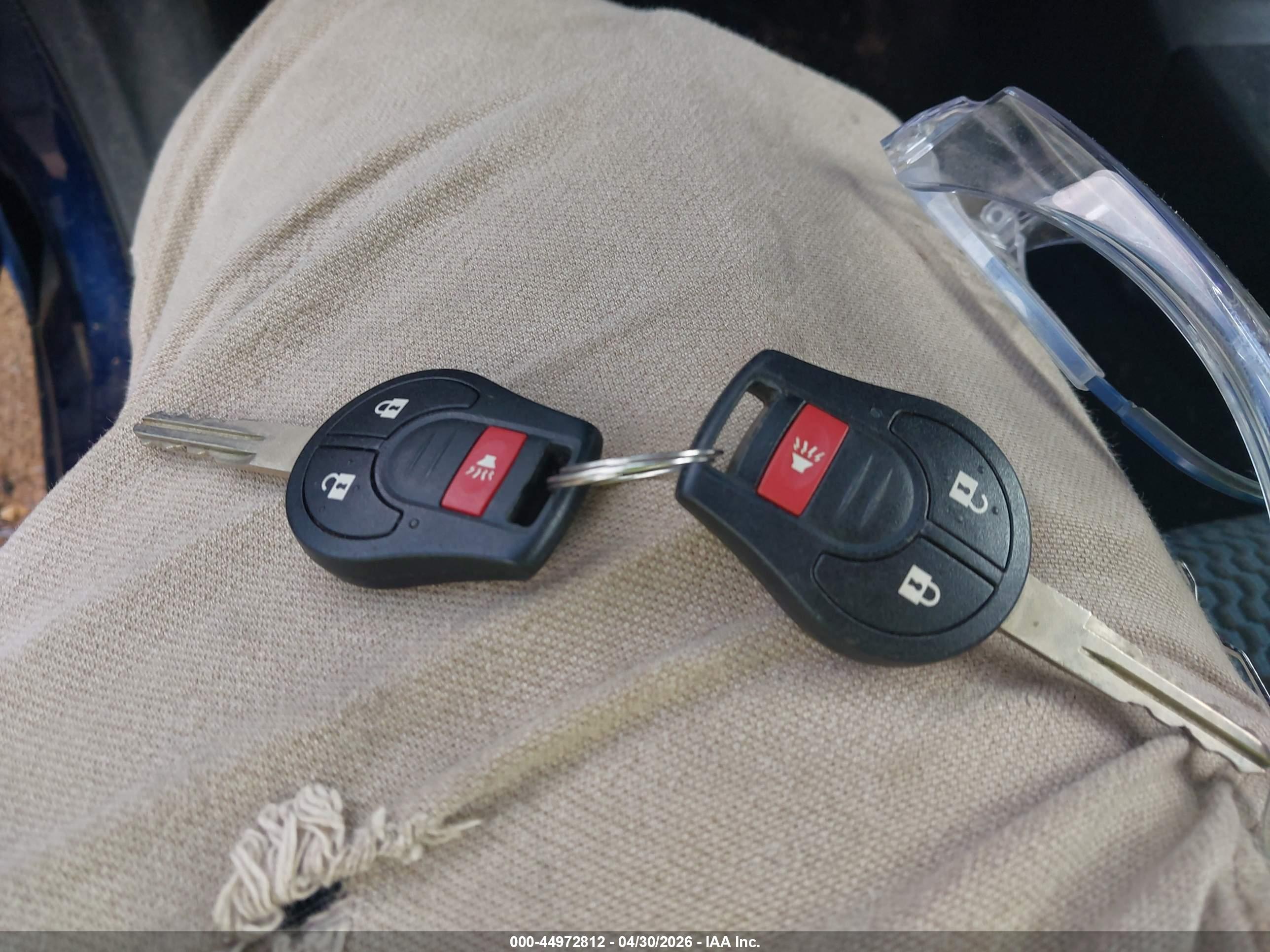 NISSAN VERSA image 11