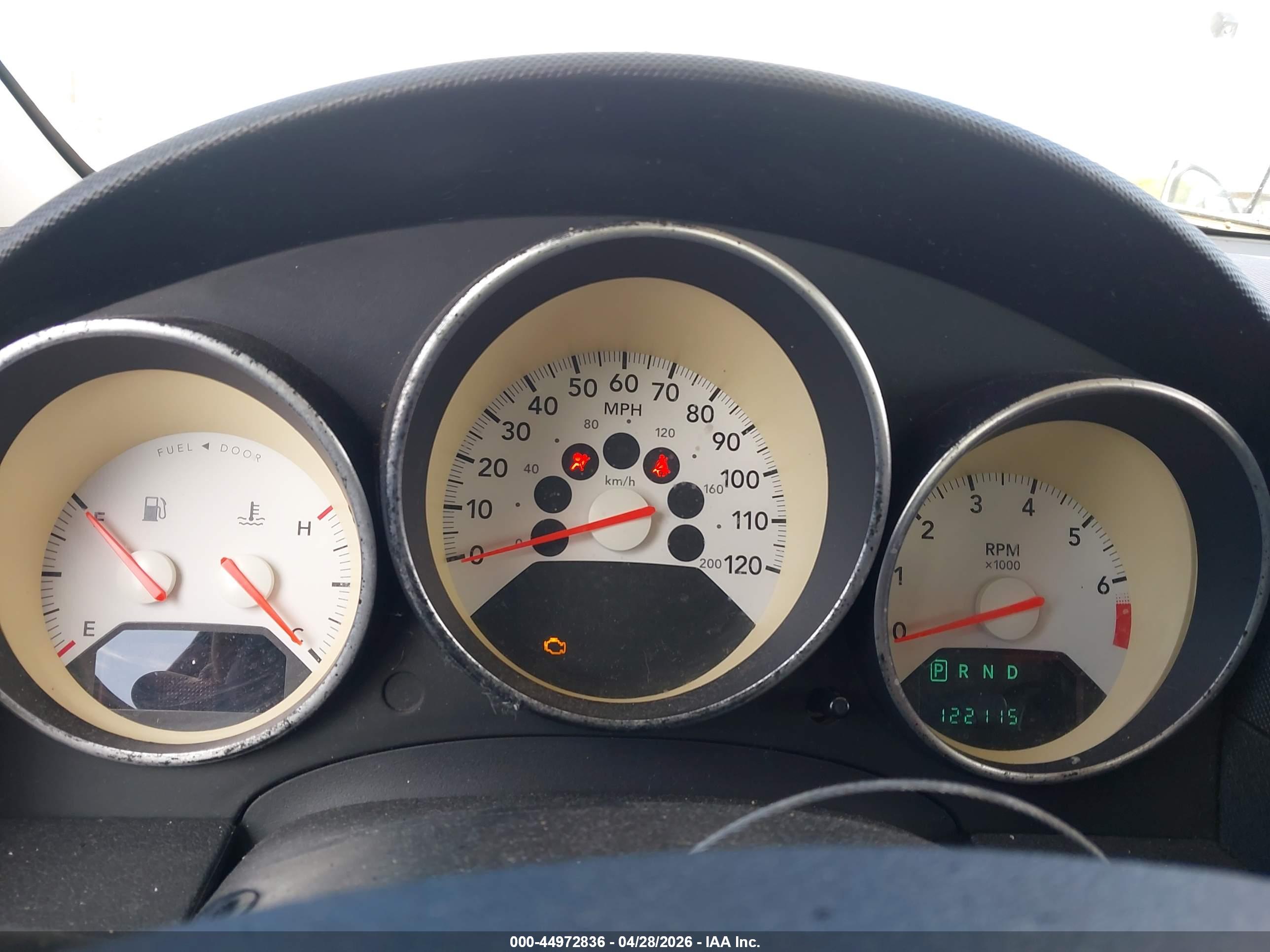 DODGE CALIBER image 7