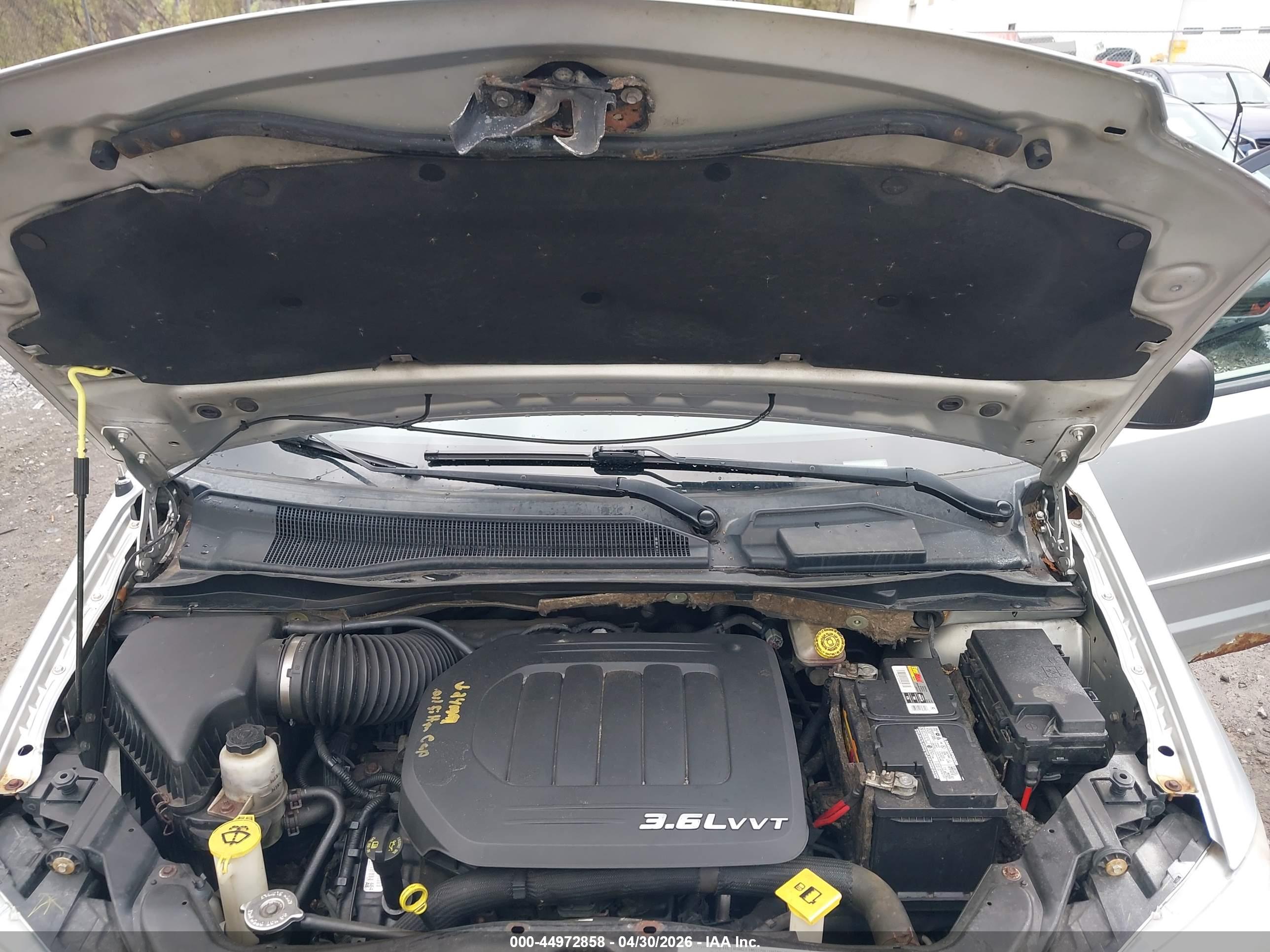 DODGE GRAND image 10