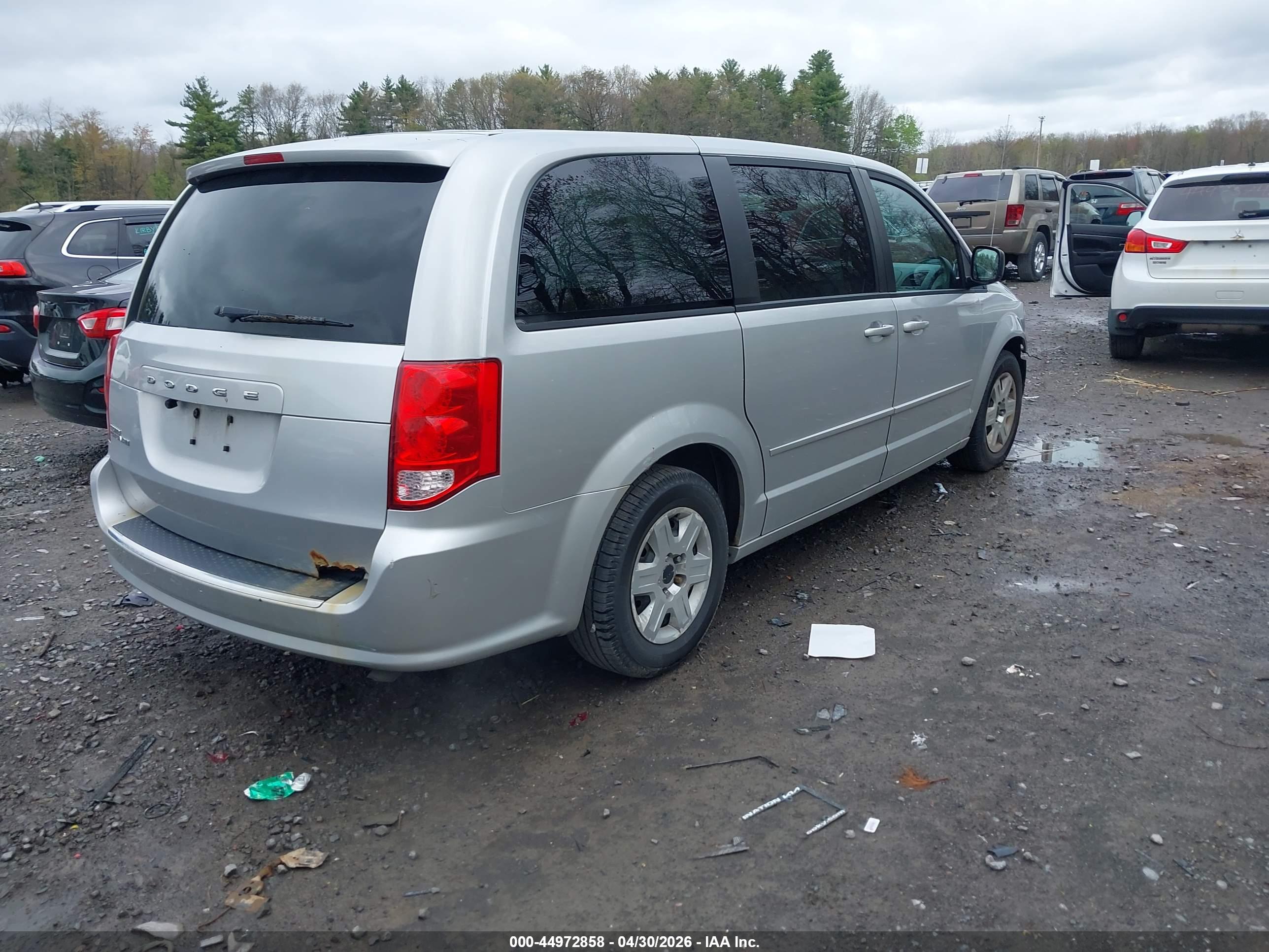 DODGE GRAND image 4