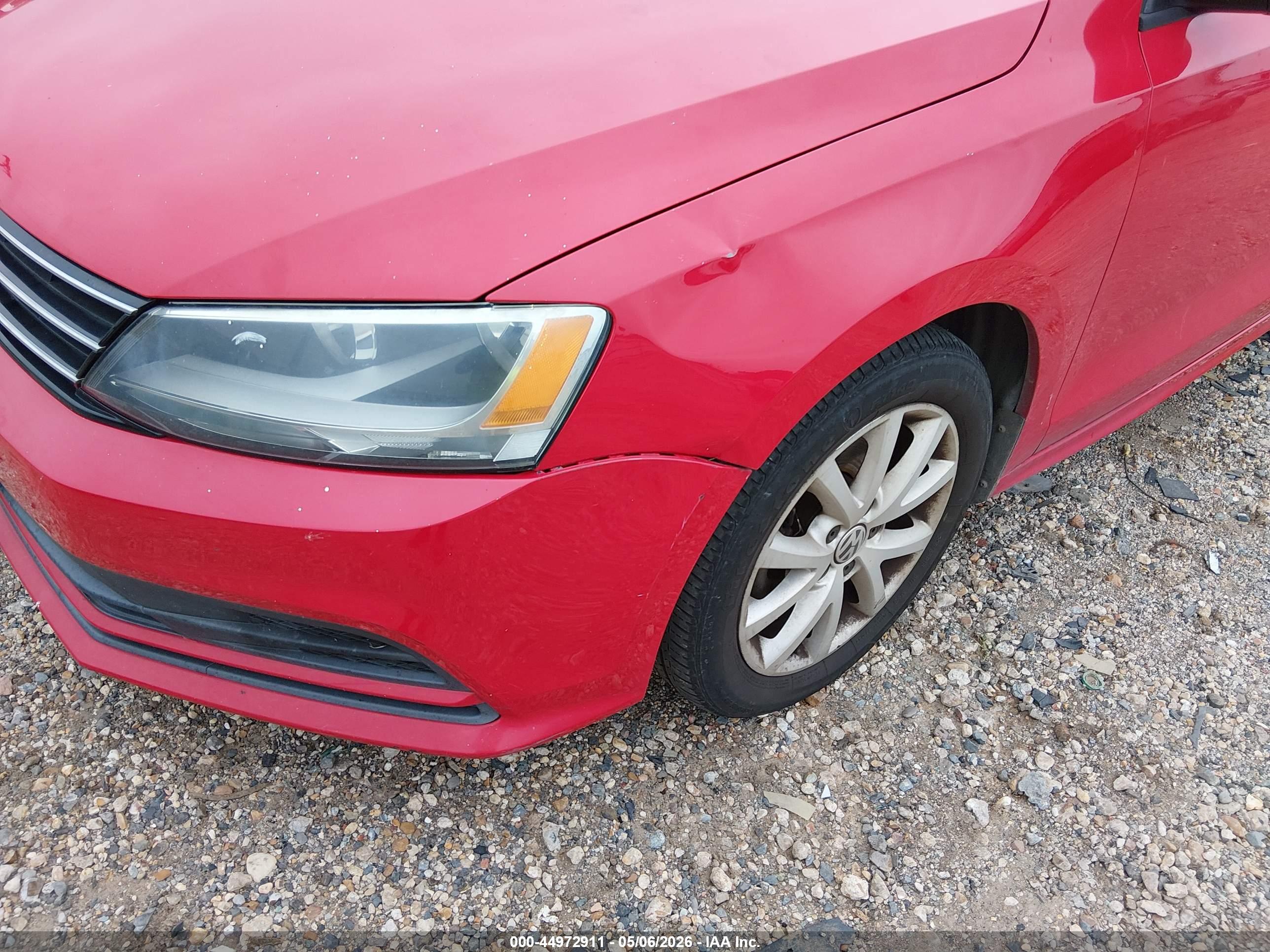 VOLKSWAGEN JETTA image 6