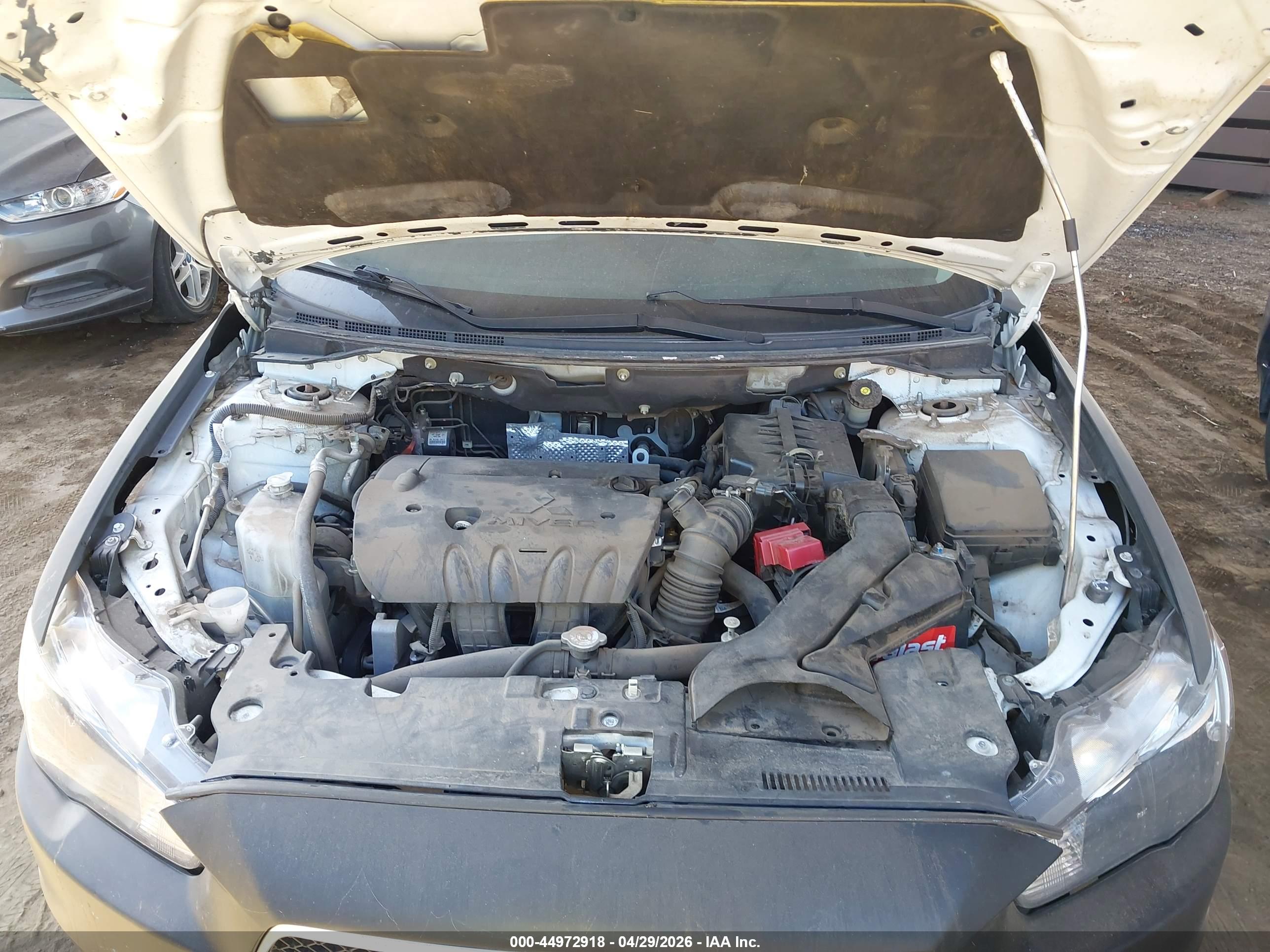 MITSUBISHI LANCER image 10