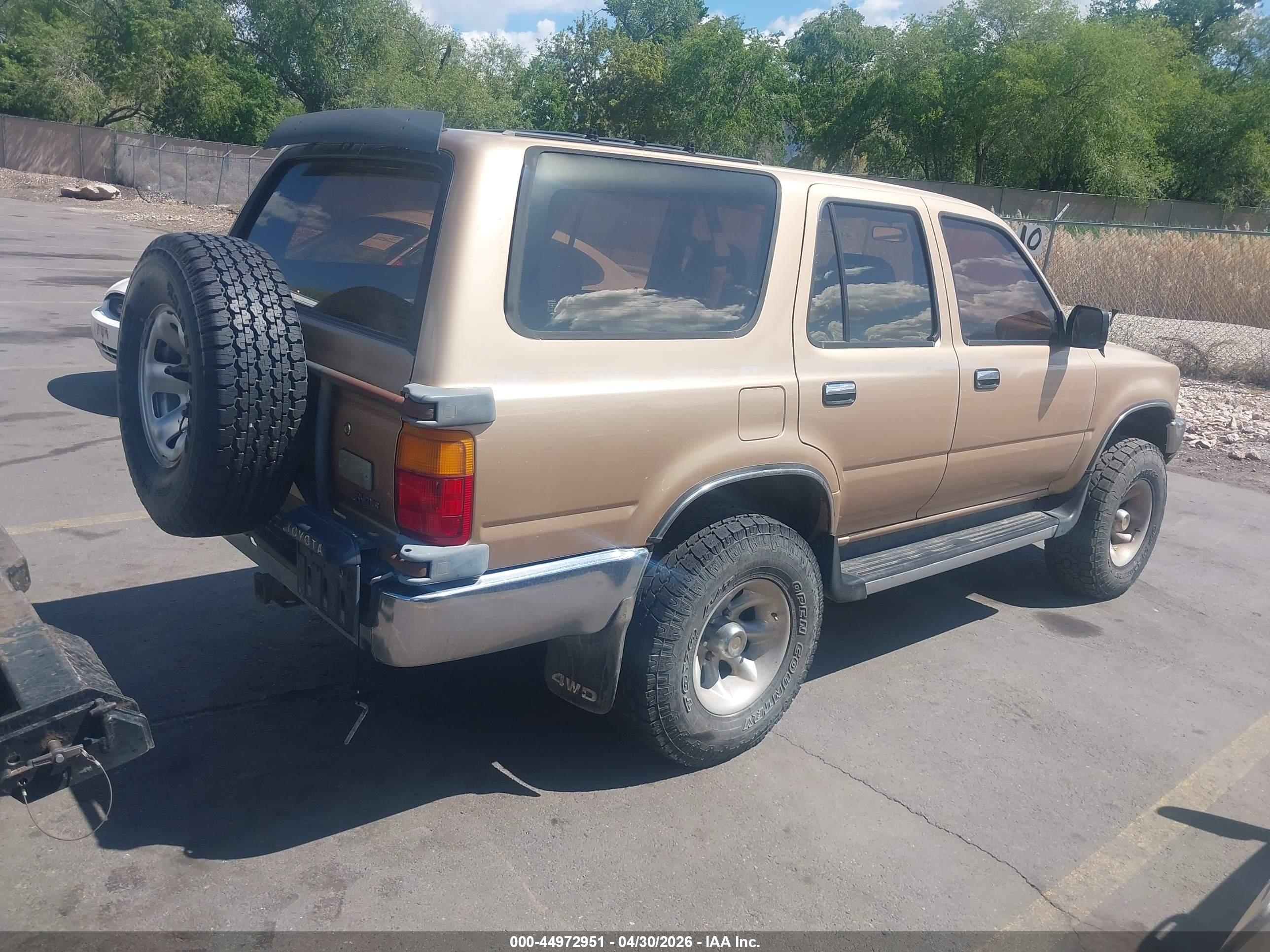 TOYOTA 4RUNNER image 4