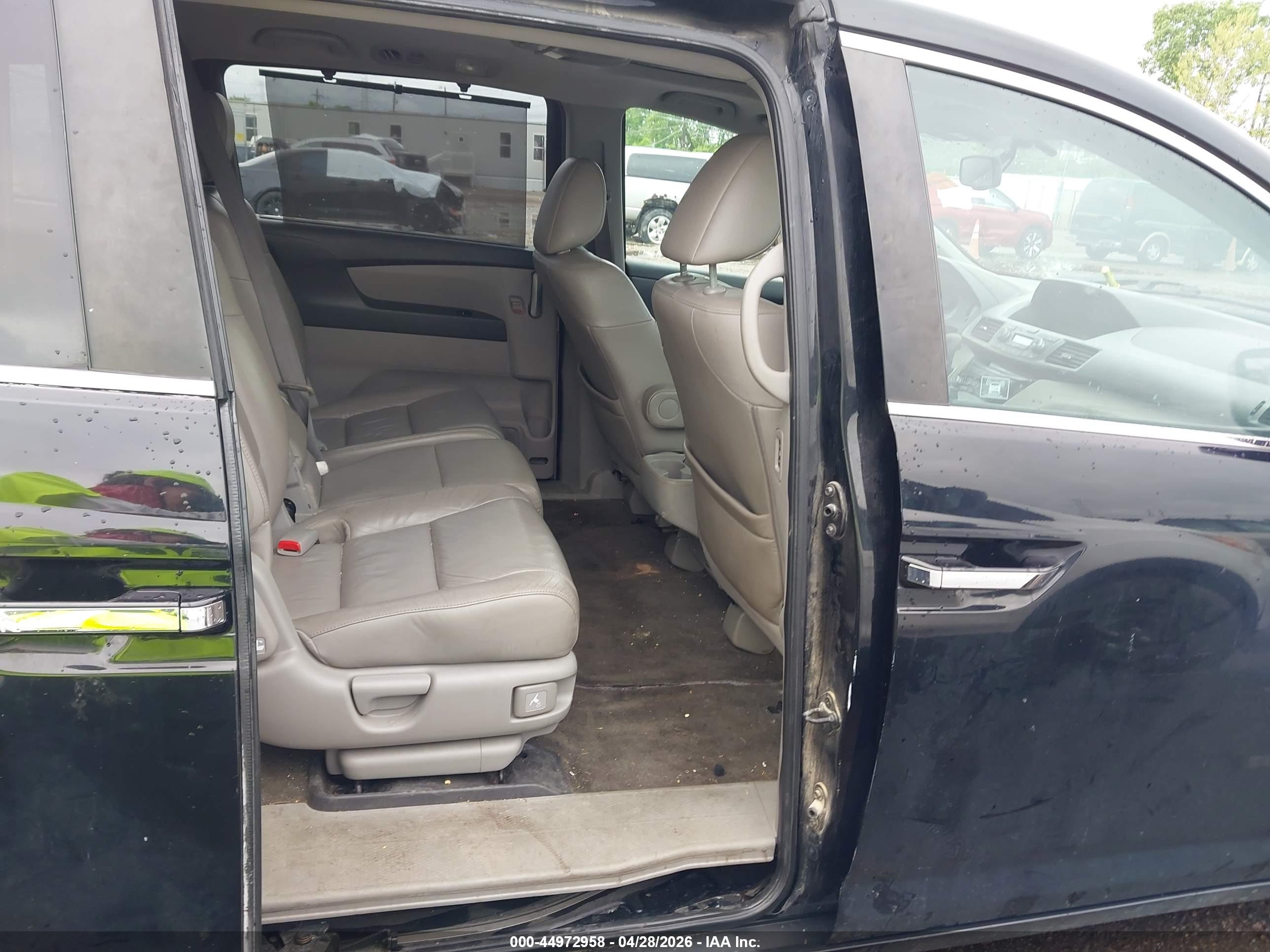 HONDA ODYSSEY image 8