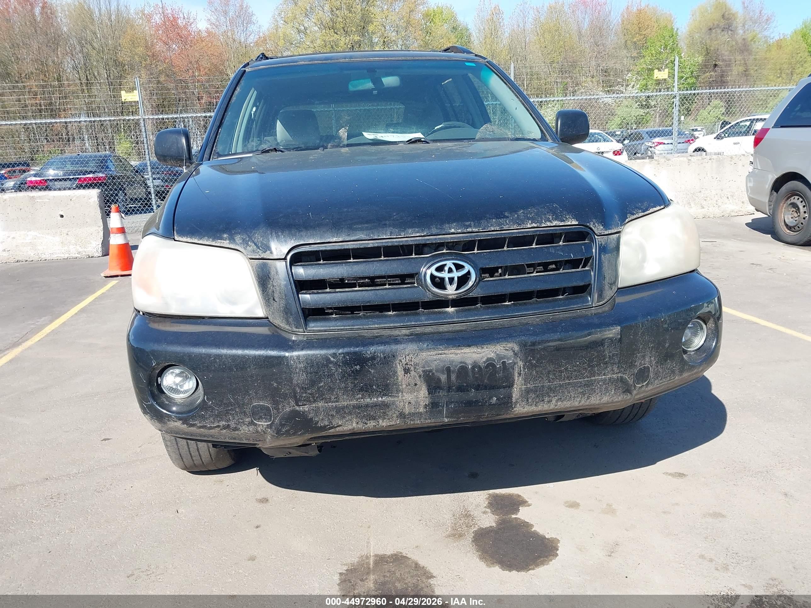 TOYOTA HIGHLANDER image 6