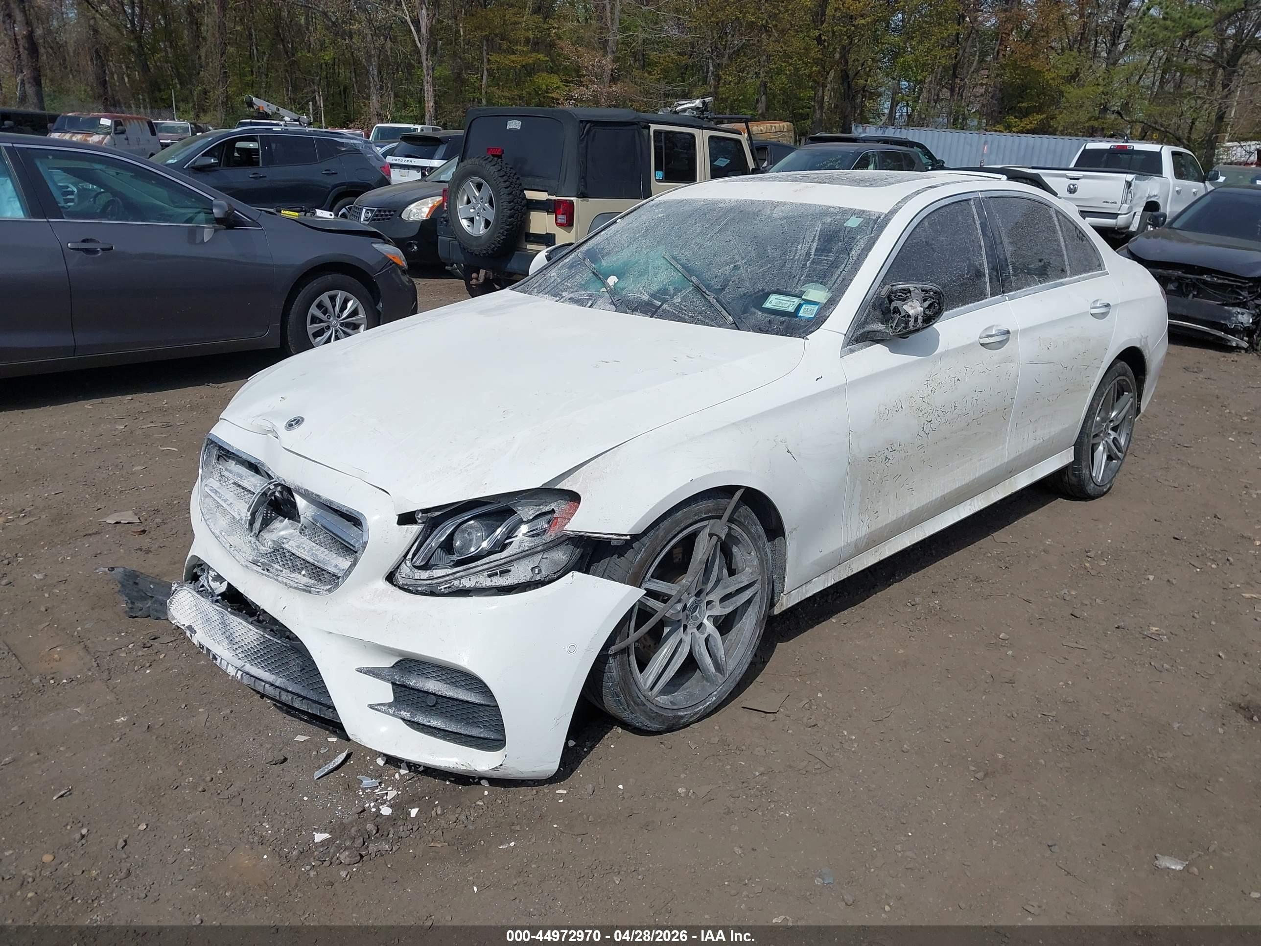MERCEDES-BENZ E image 2