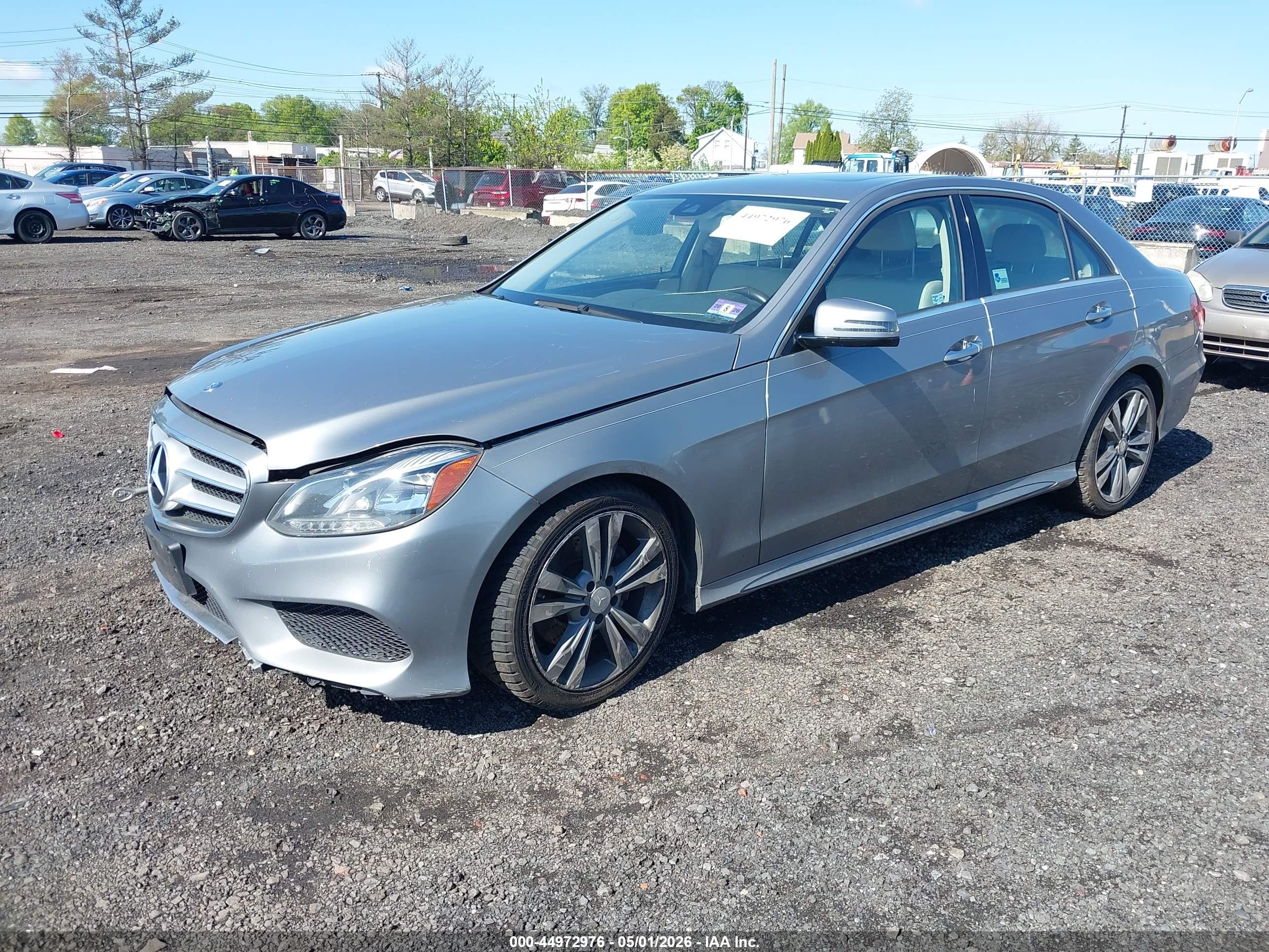 MERCEDES-BENZ E image 2