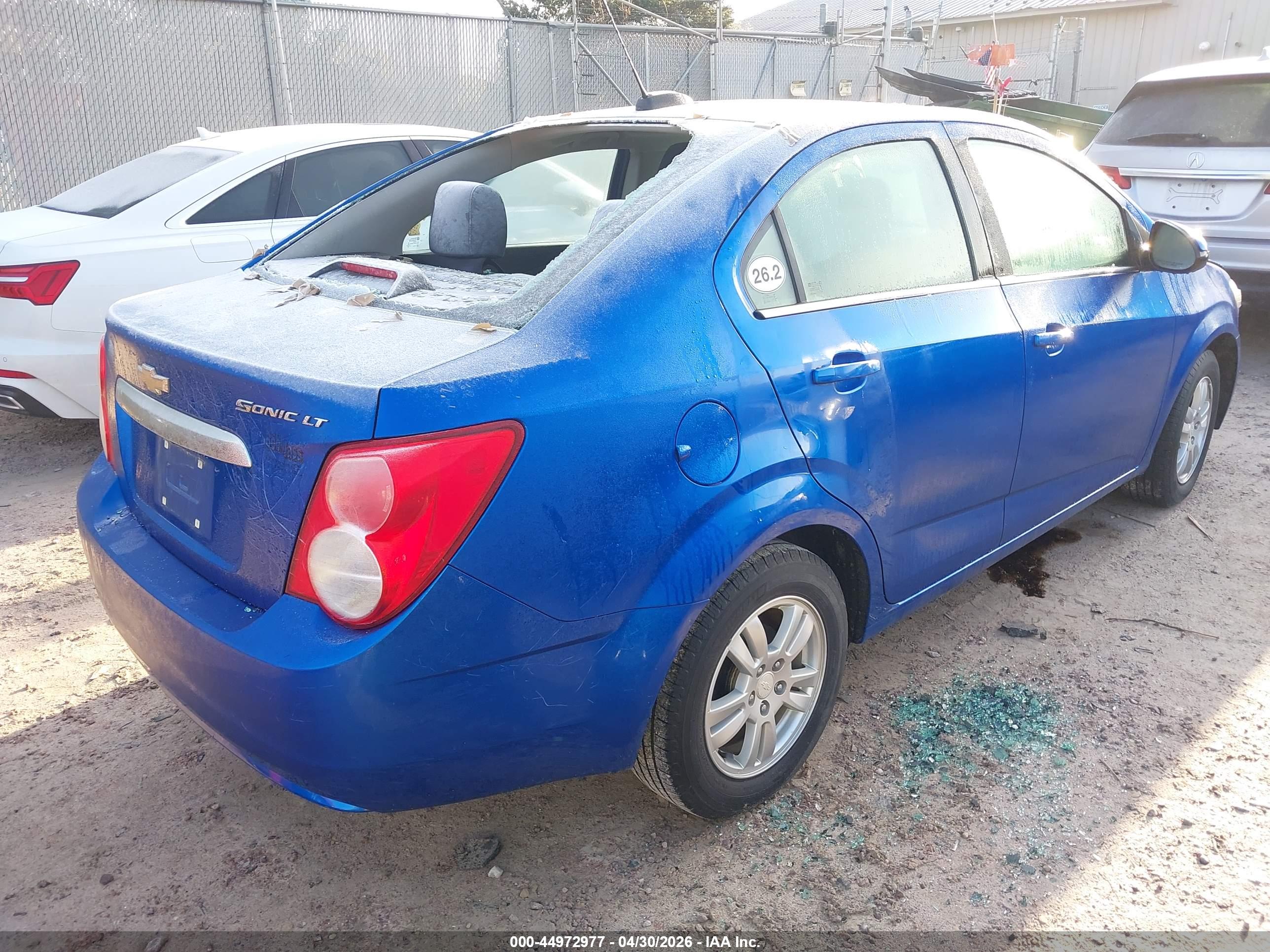 CHEVROLET SONIC image 4
