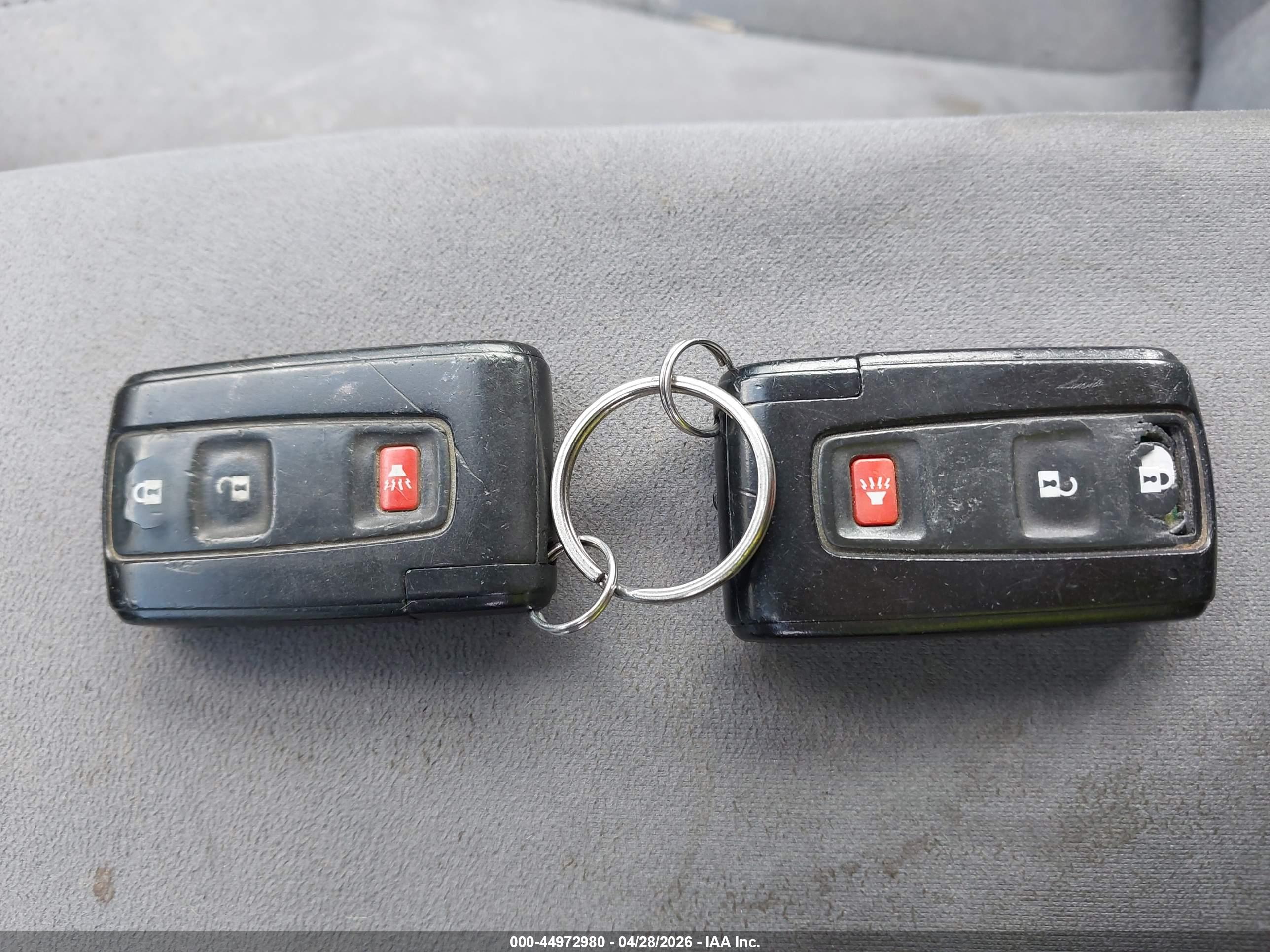 TOYOTA PRIUS image 11