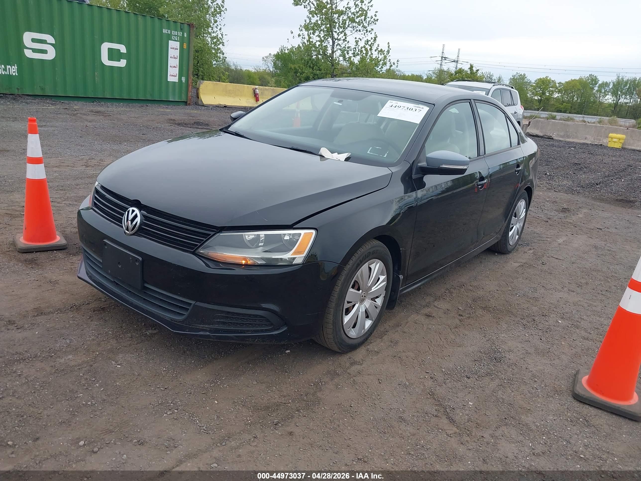 VOLKSWAGEN JETTA image 2
