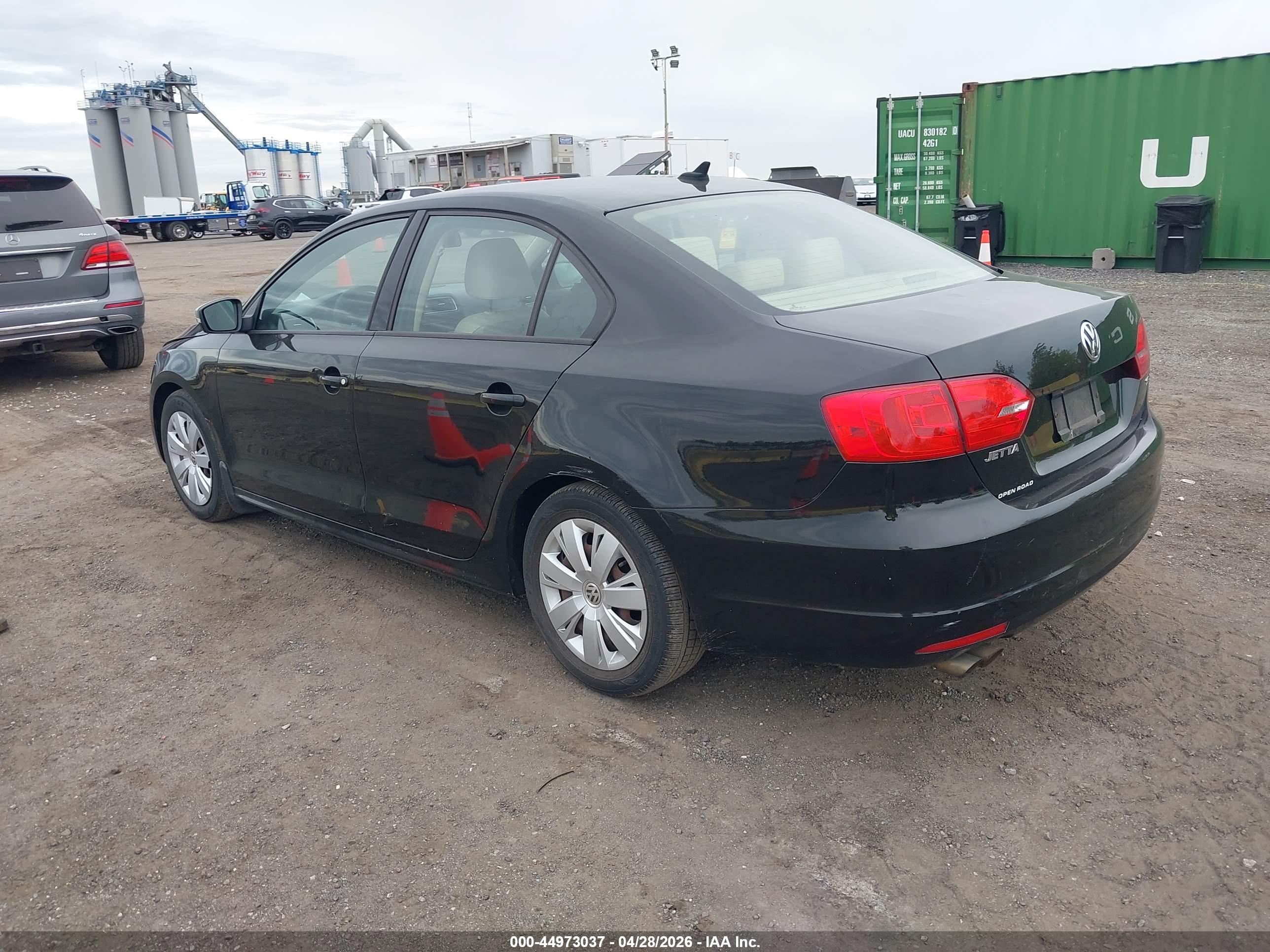 VOLKSWAGEN JETTA image 3