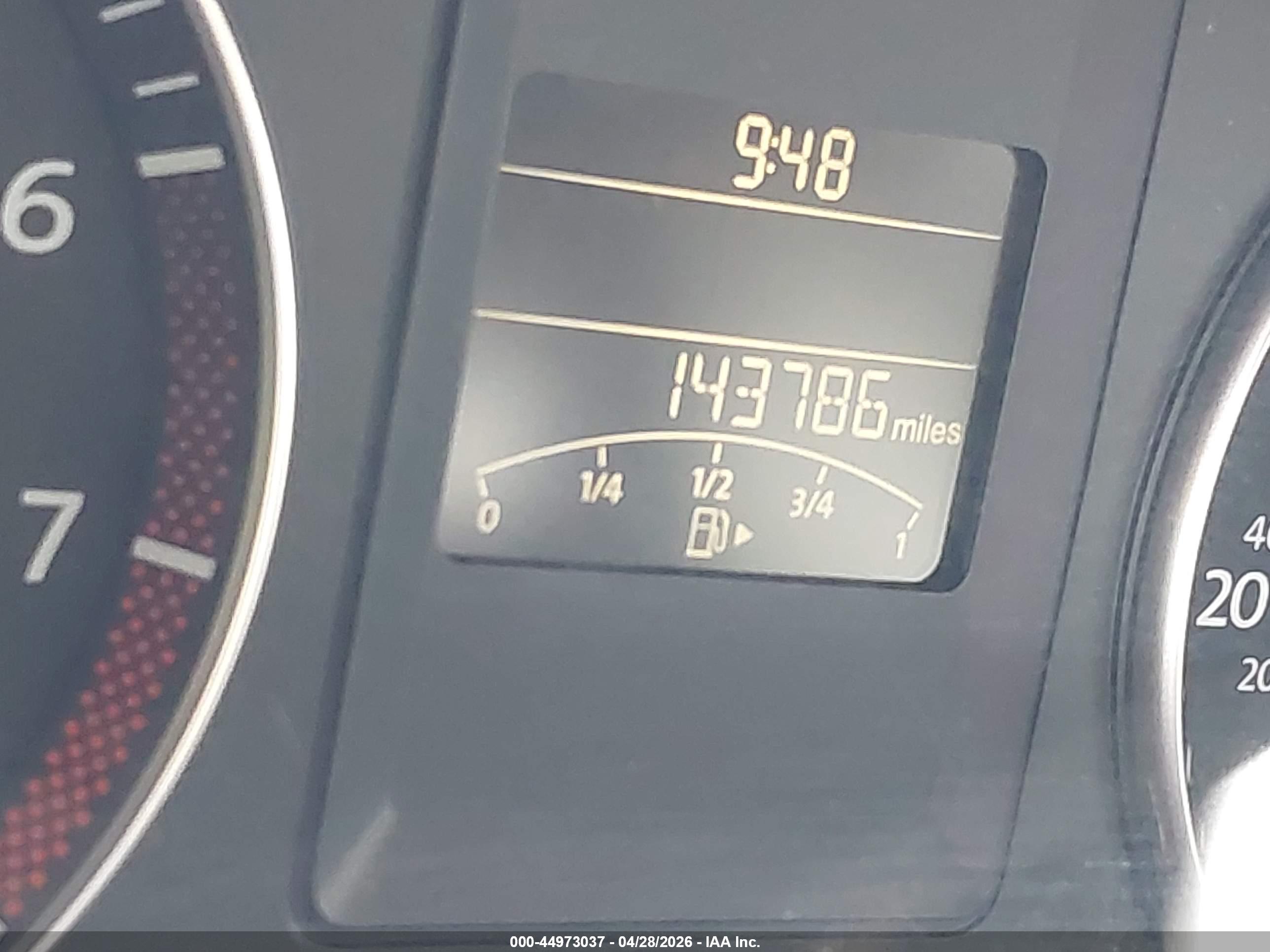 VOLKSWAGEN JETTA image 7