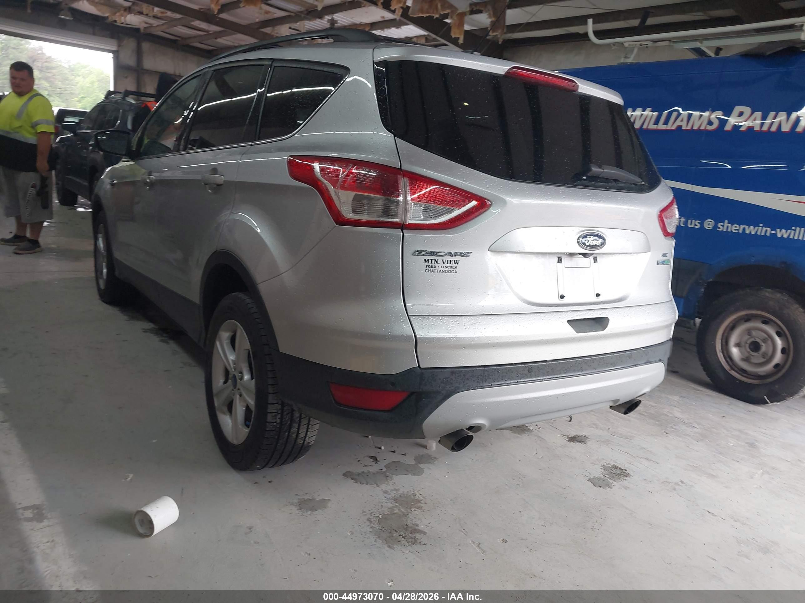 FORD ESCAPE image 3