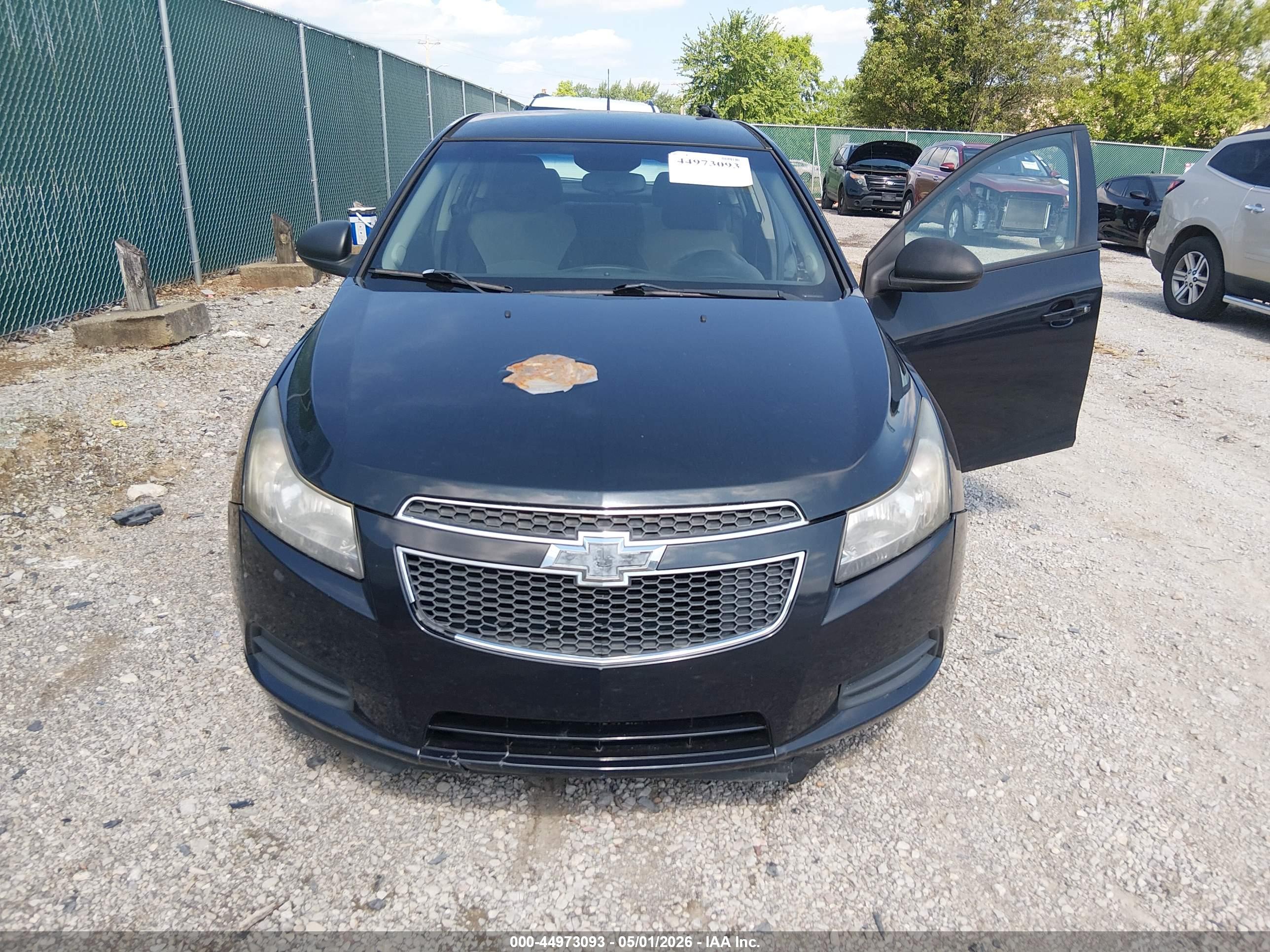 CHEVROLET CRUZE image 6