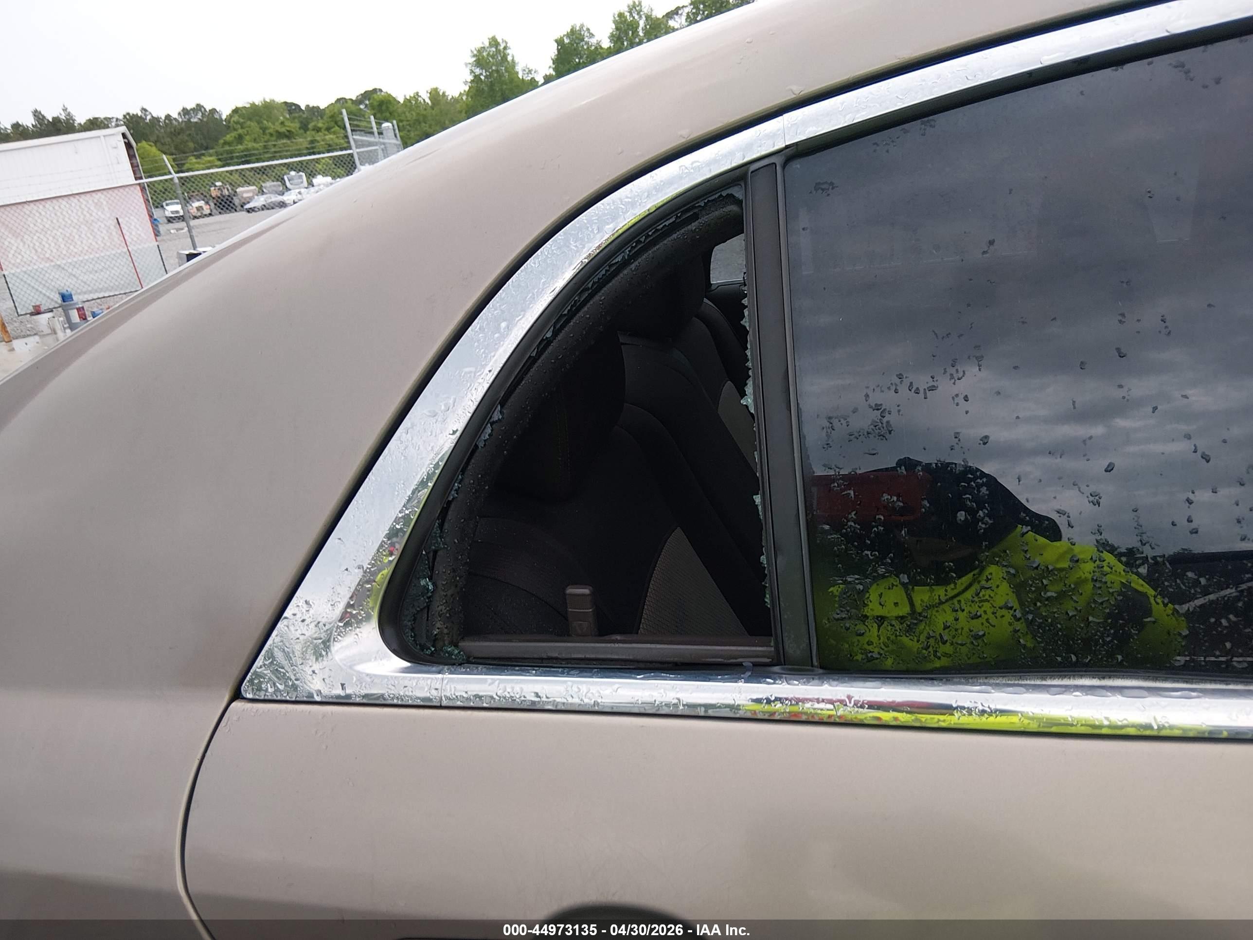 CHEVROLET MALIBU image 6