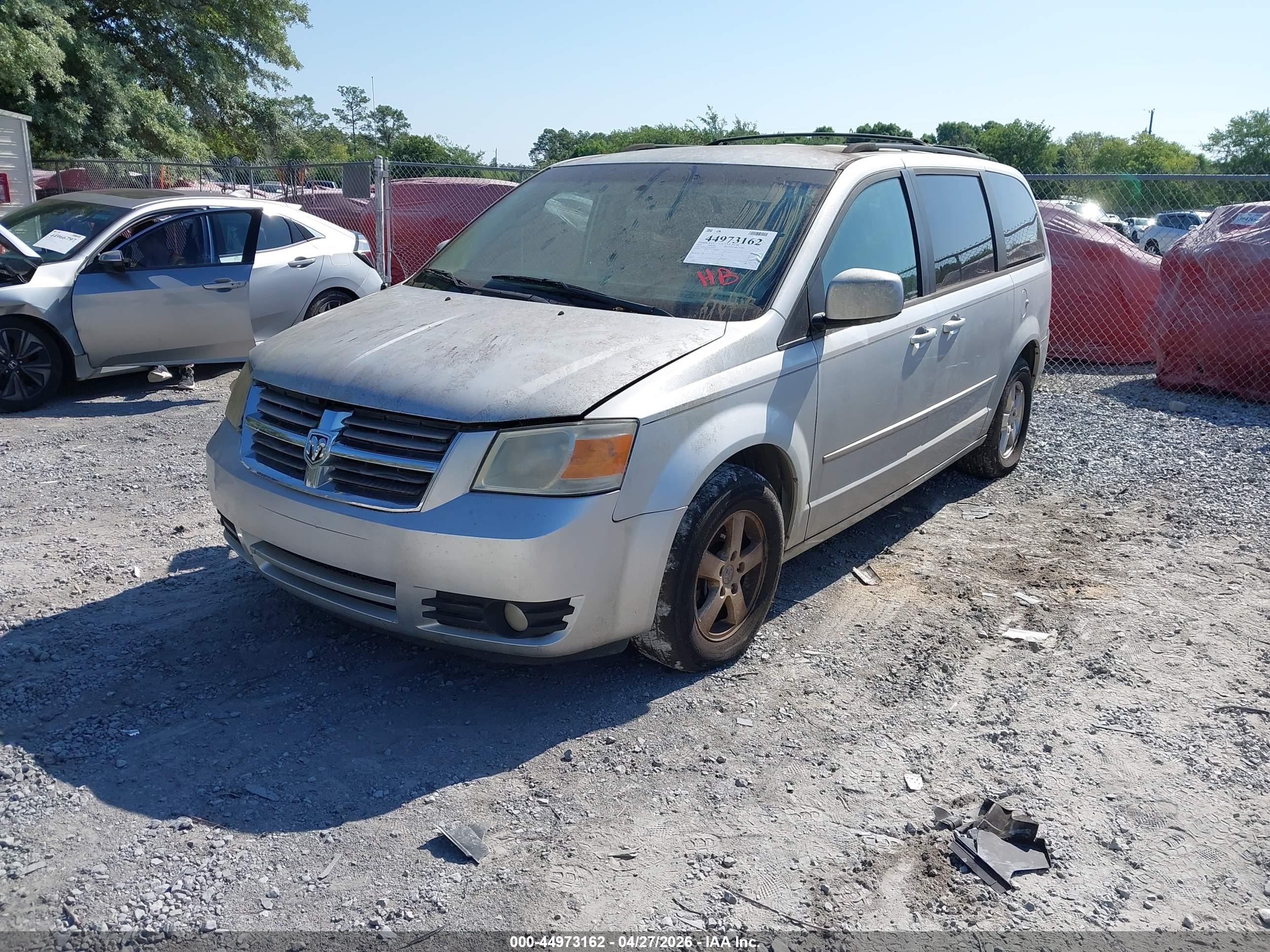 DODGE GRAND image 2