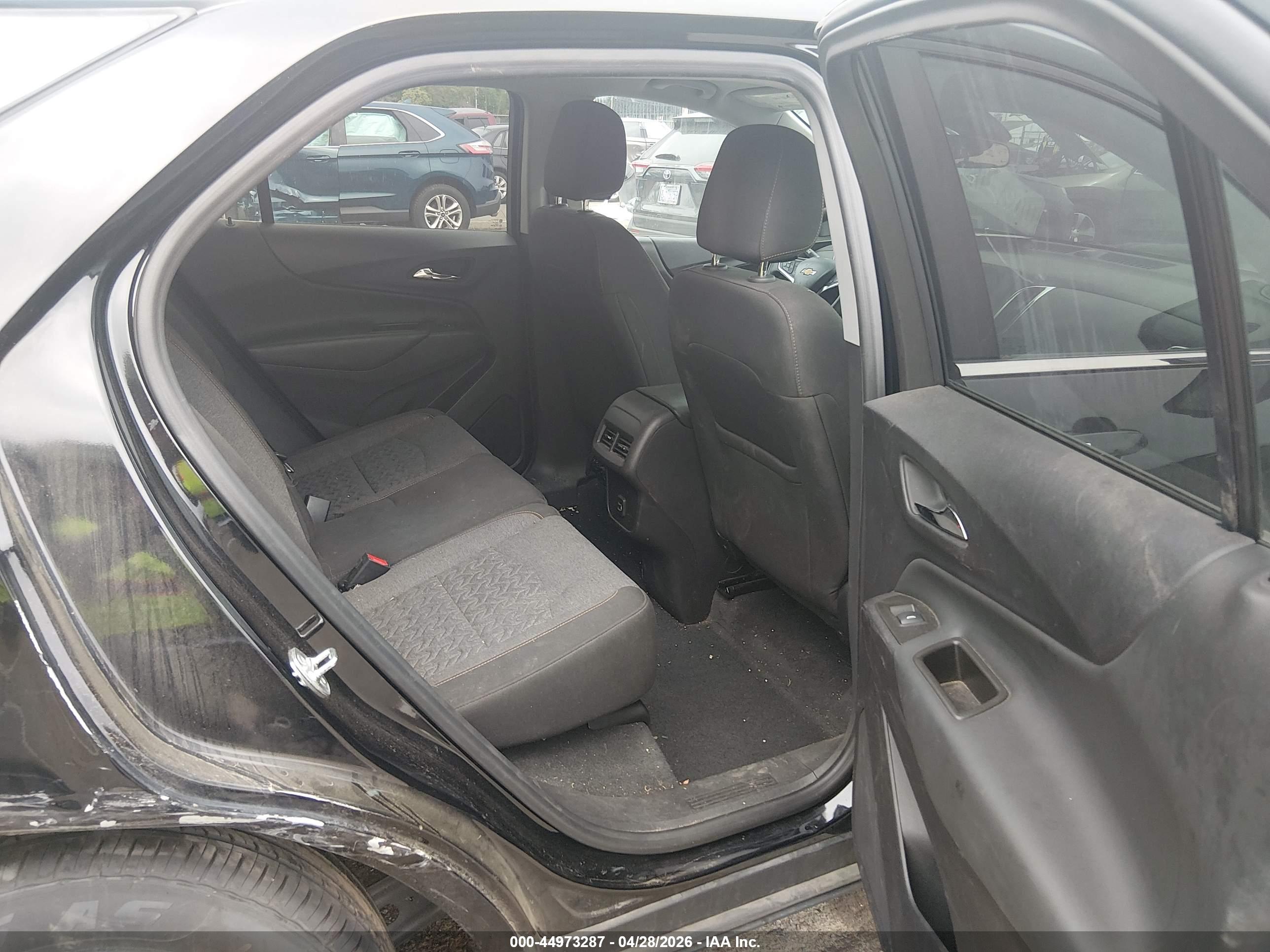 CHEVROLET EQUINOX image 8