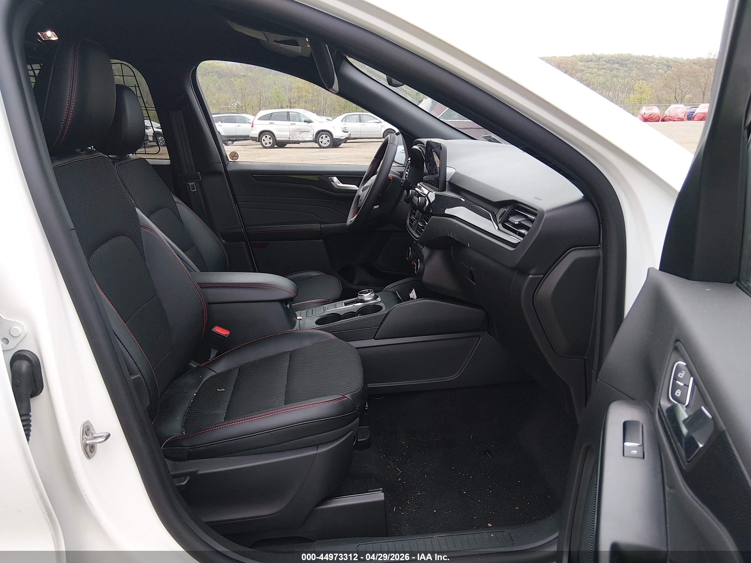 FORD ESCAPE image 5