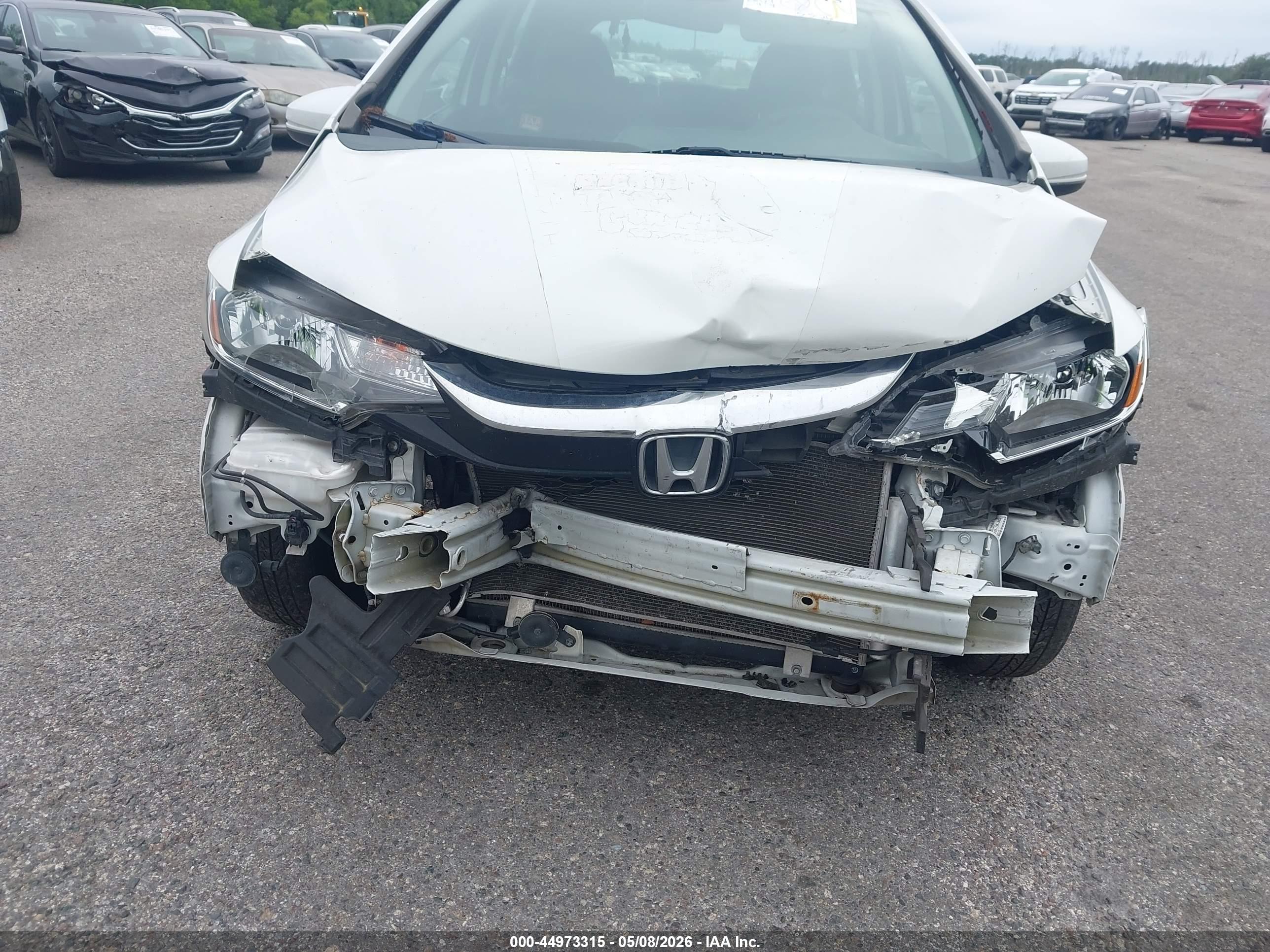 HONDA FIT image 6