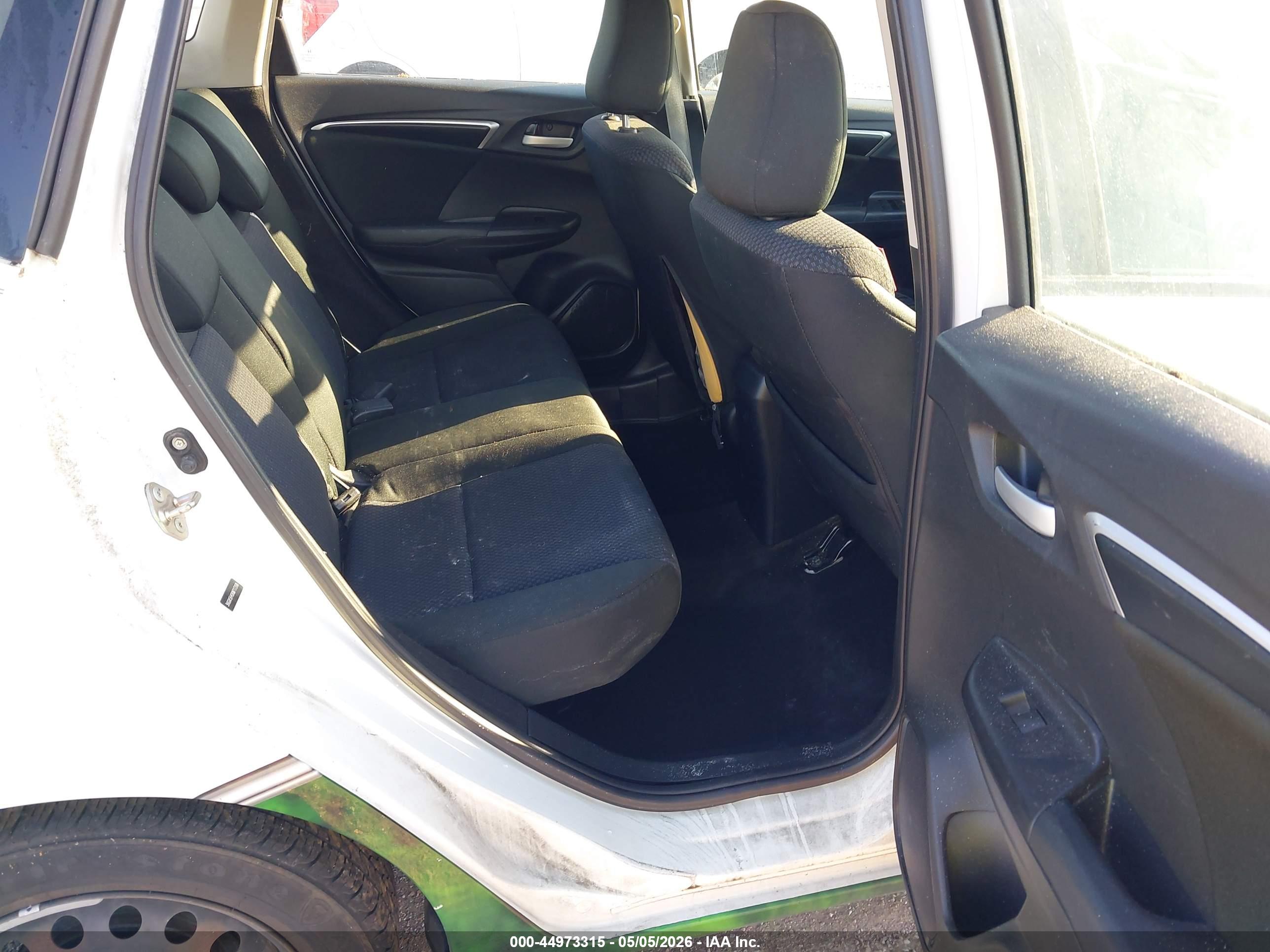 HONDA FIT image 8