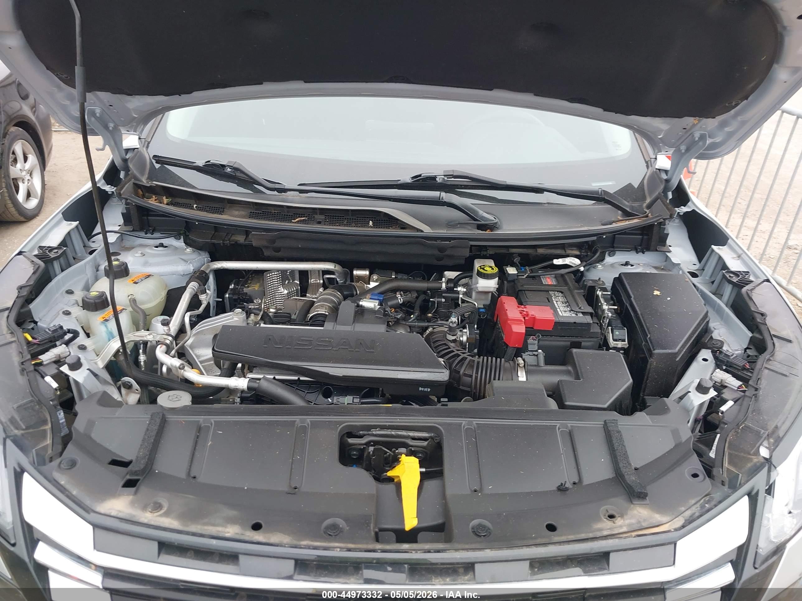 NISSAN ROGUE image 10